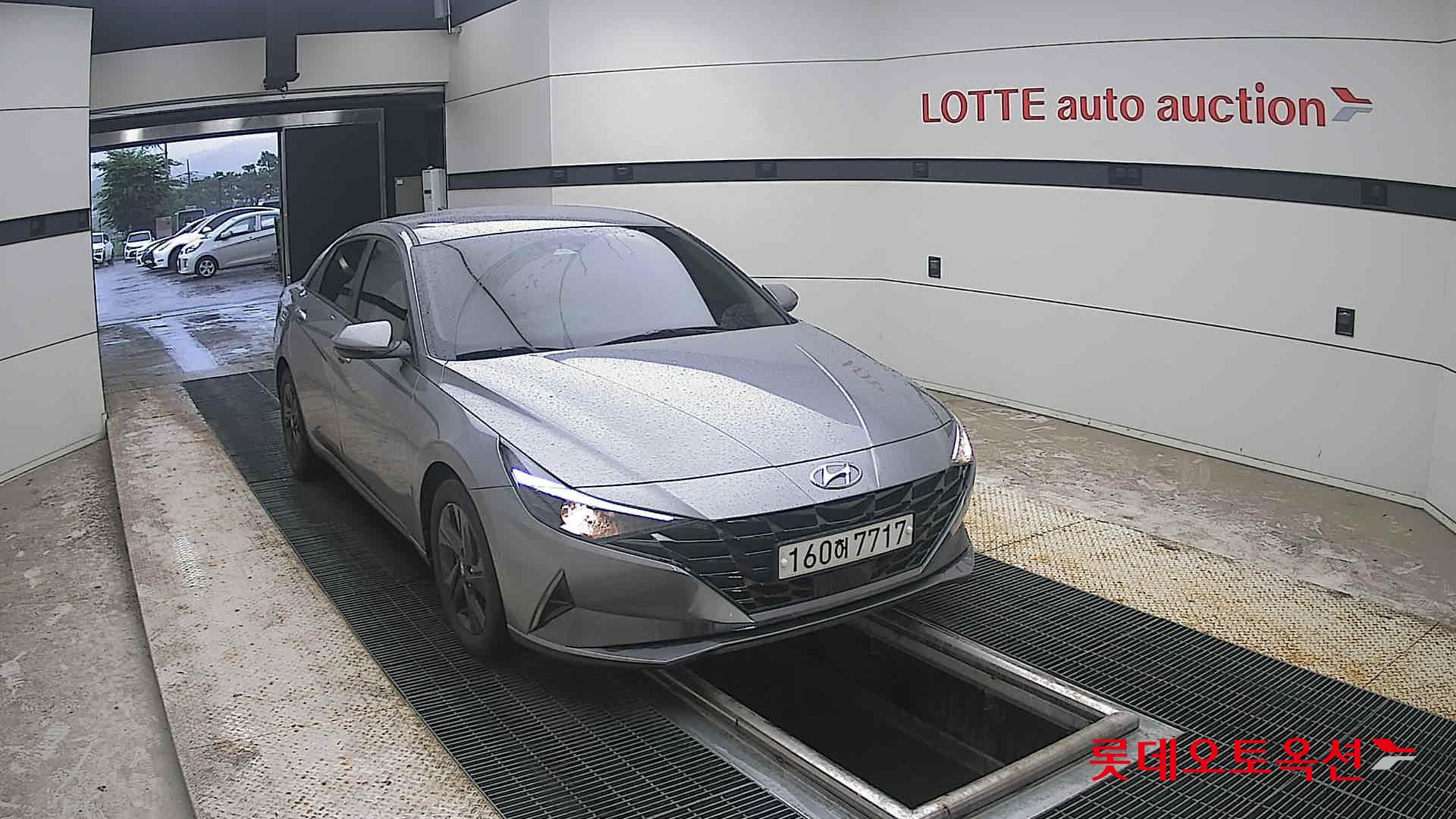2021 - hyundai avante