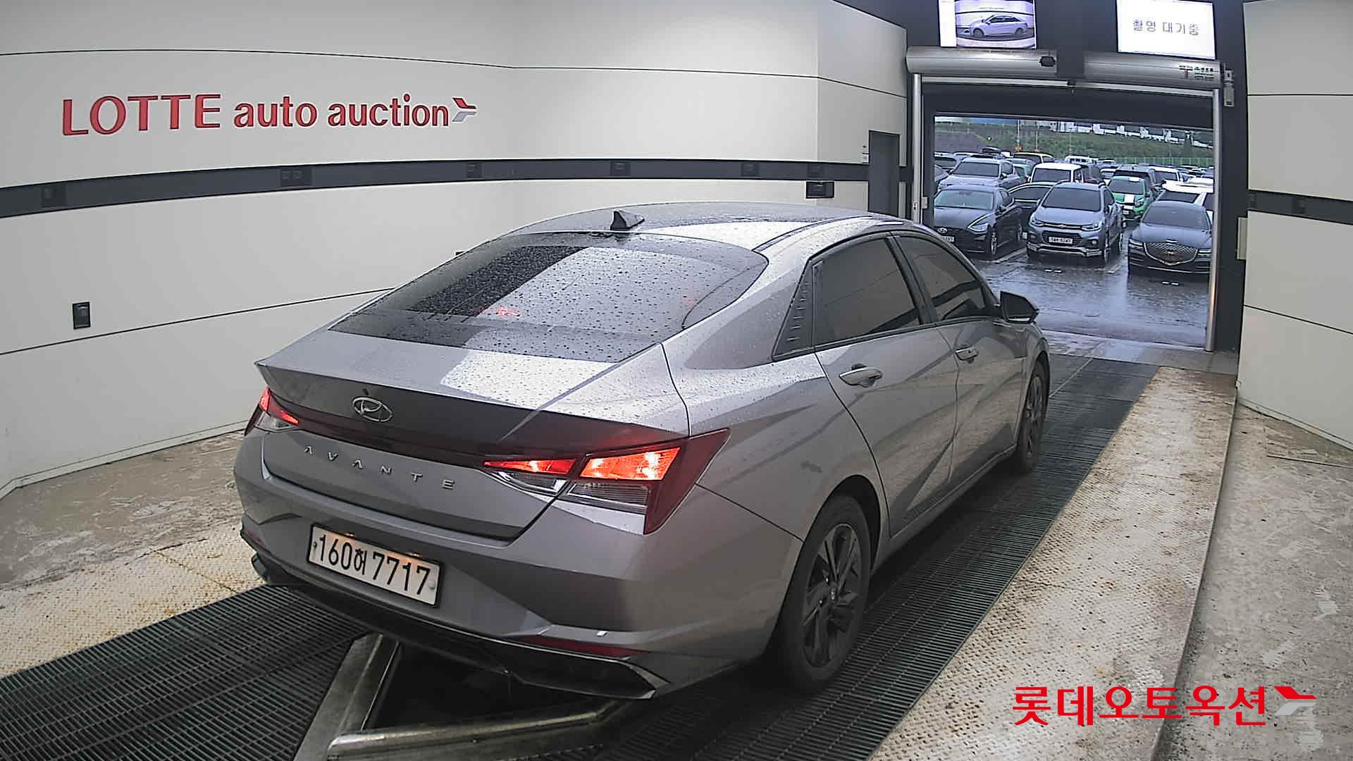 2021 - hyundai avante
