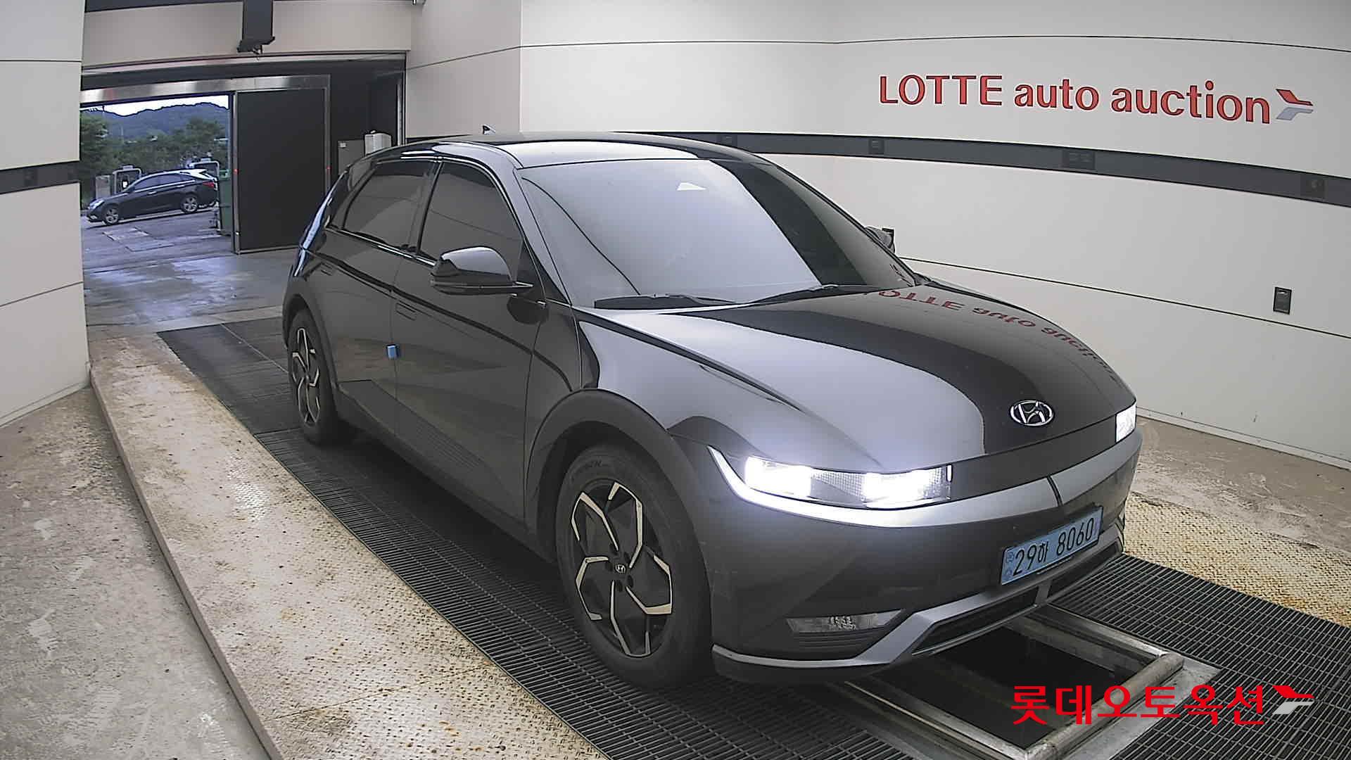 2022 - hyundai ioniq