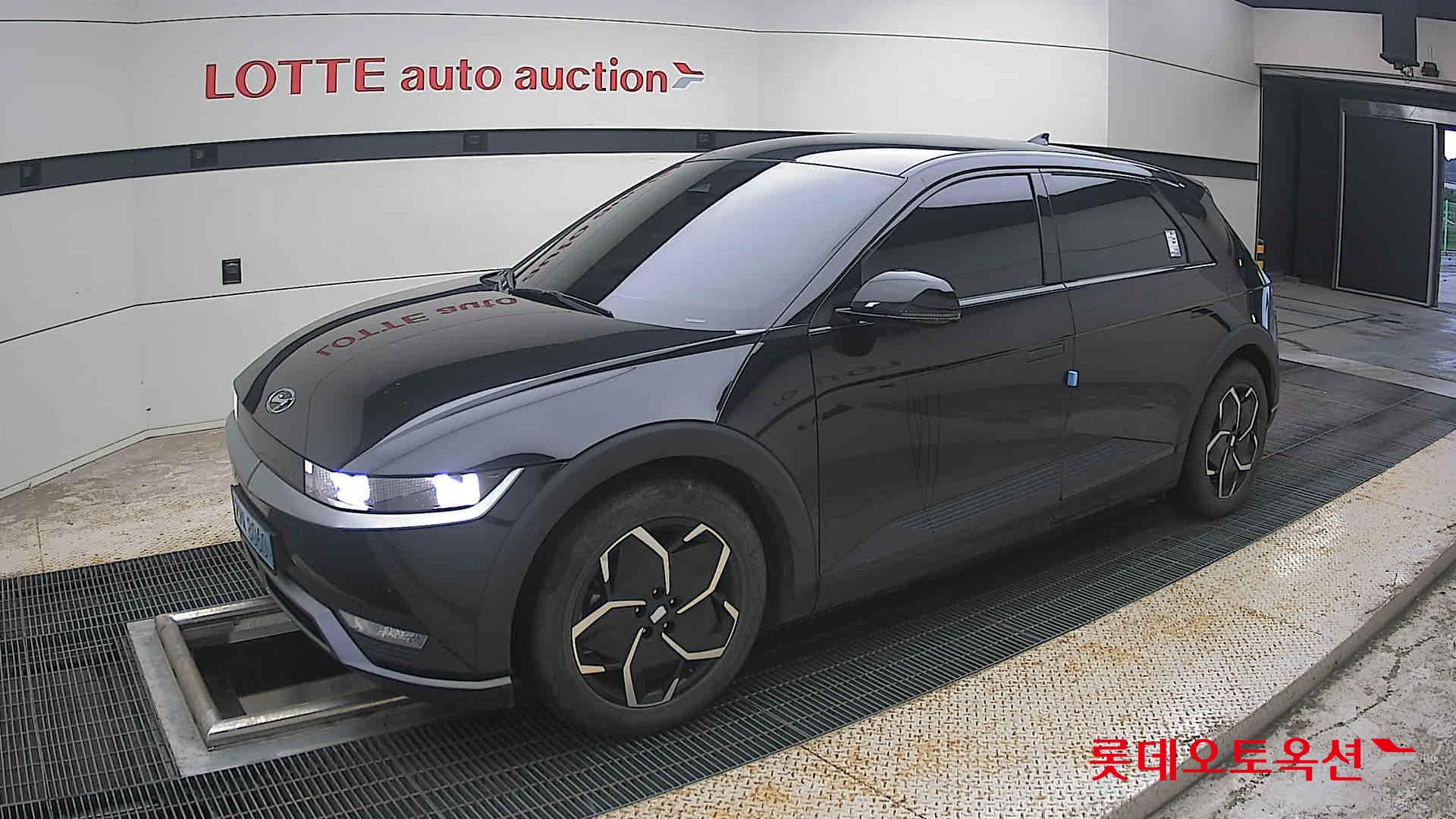 2022 - hyundai ioniq