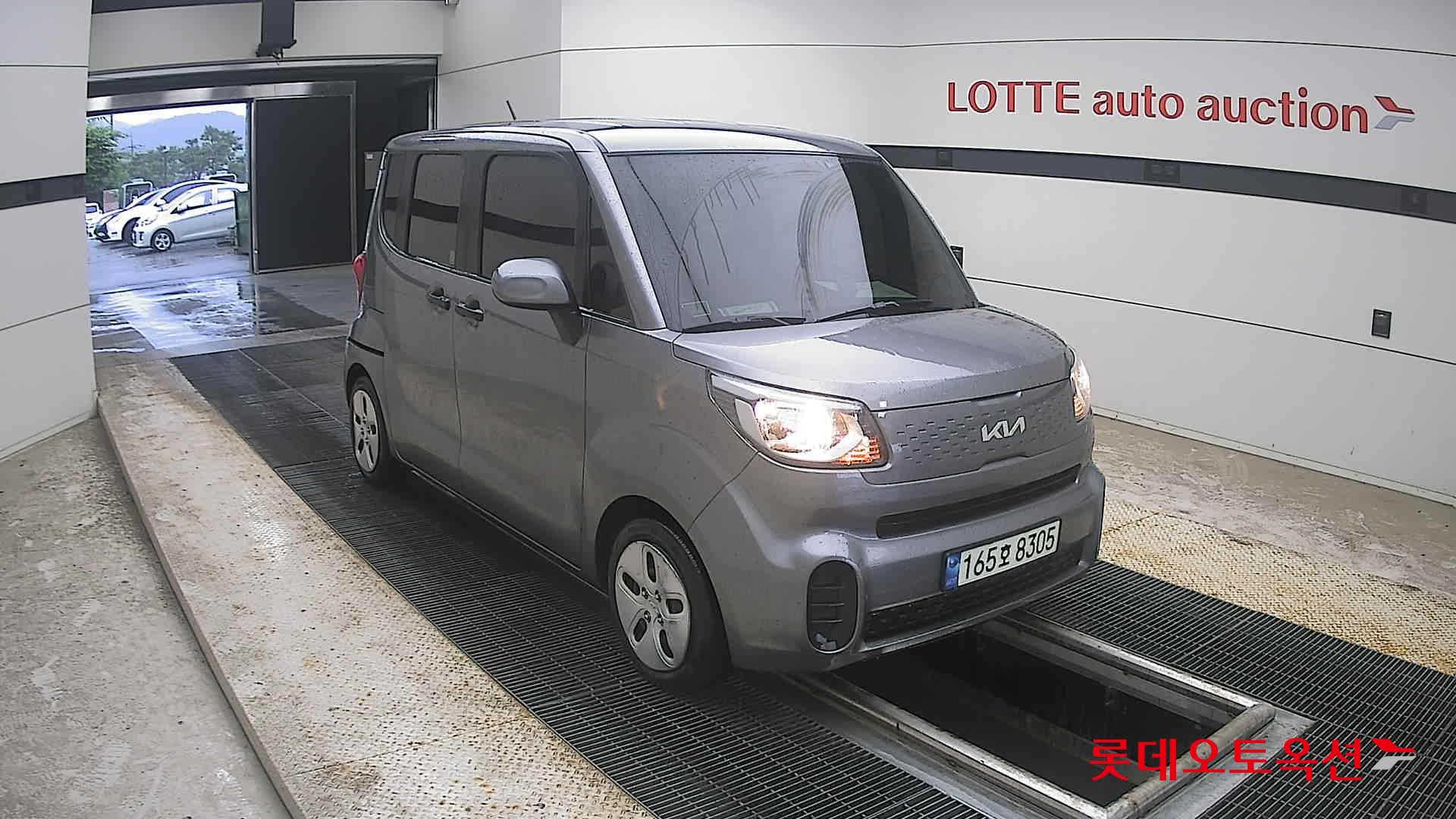 2022 - kia ray