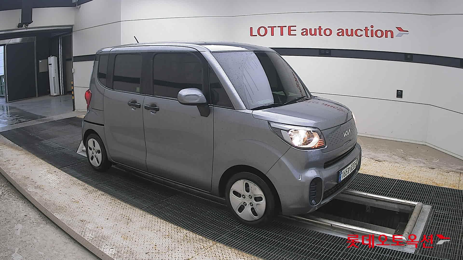 2022 - kia ray