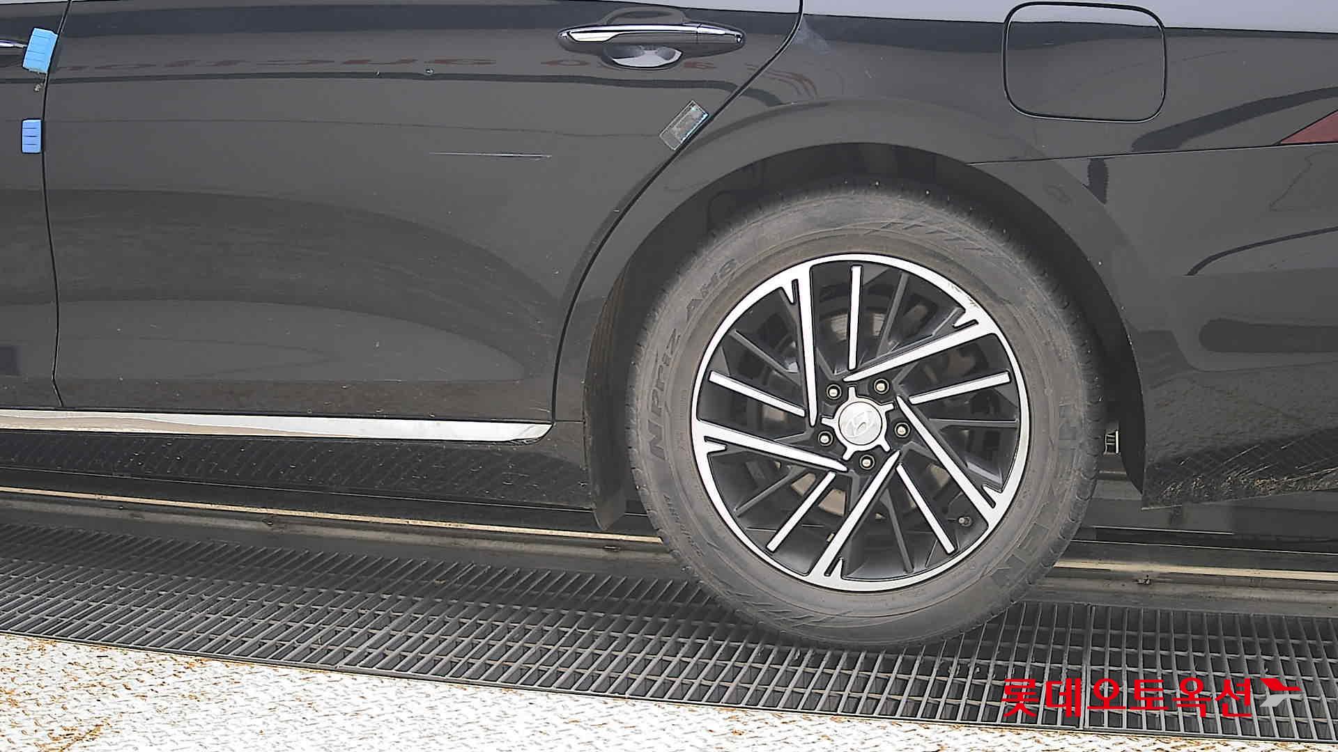 2020 - hyundai grandeur