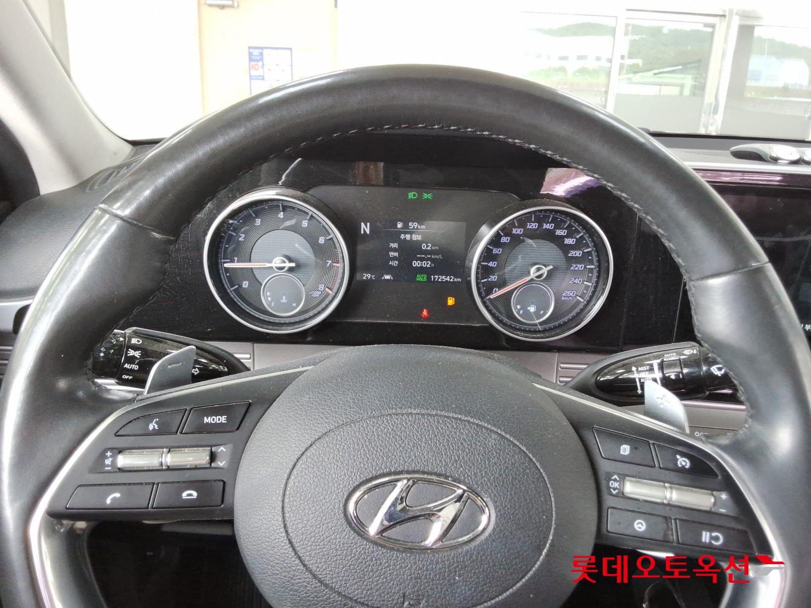 2020 - hyundai grandeur