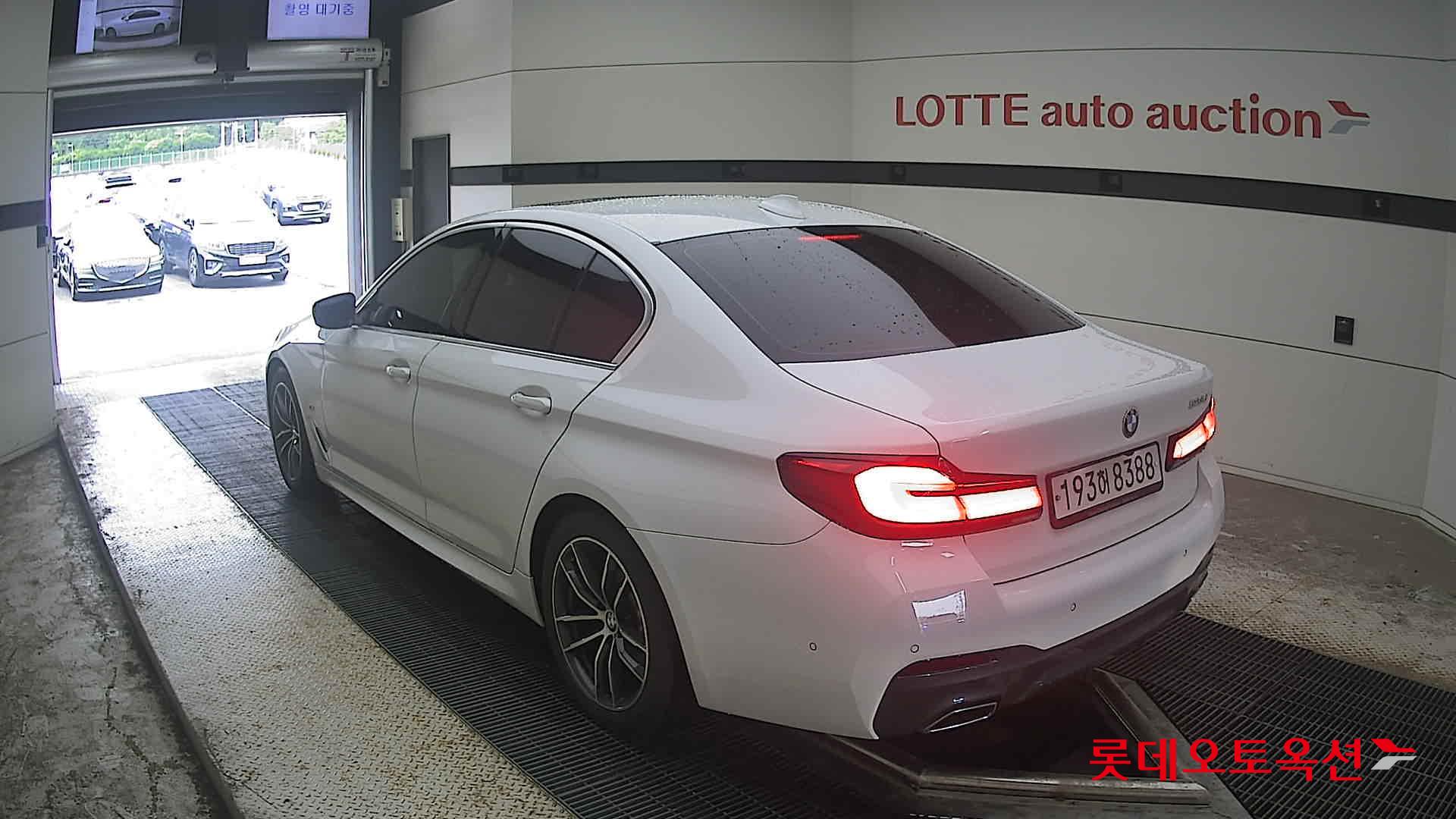 2022 - bmw 523d