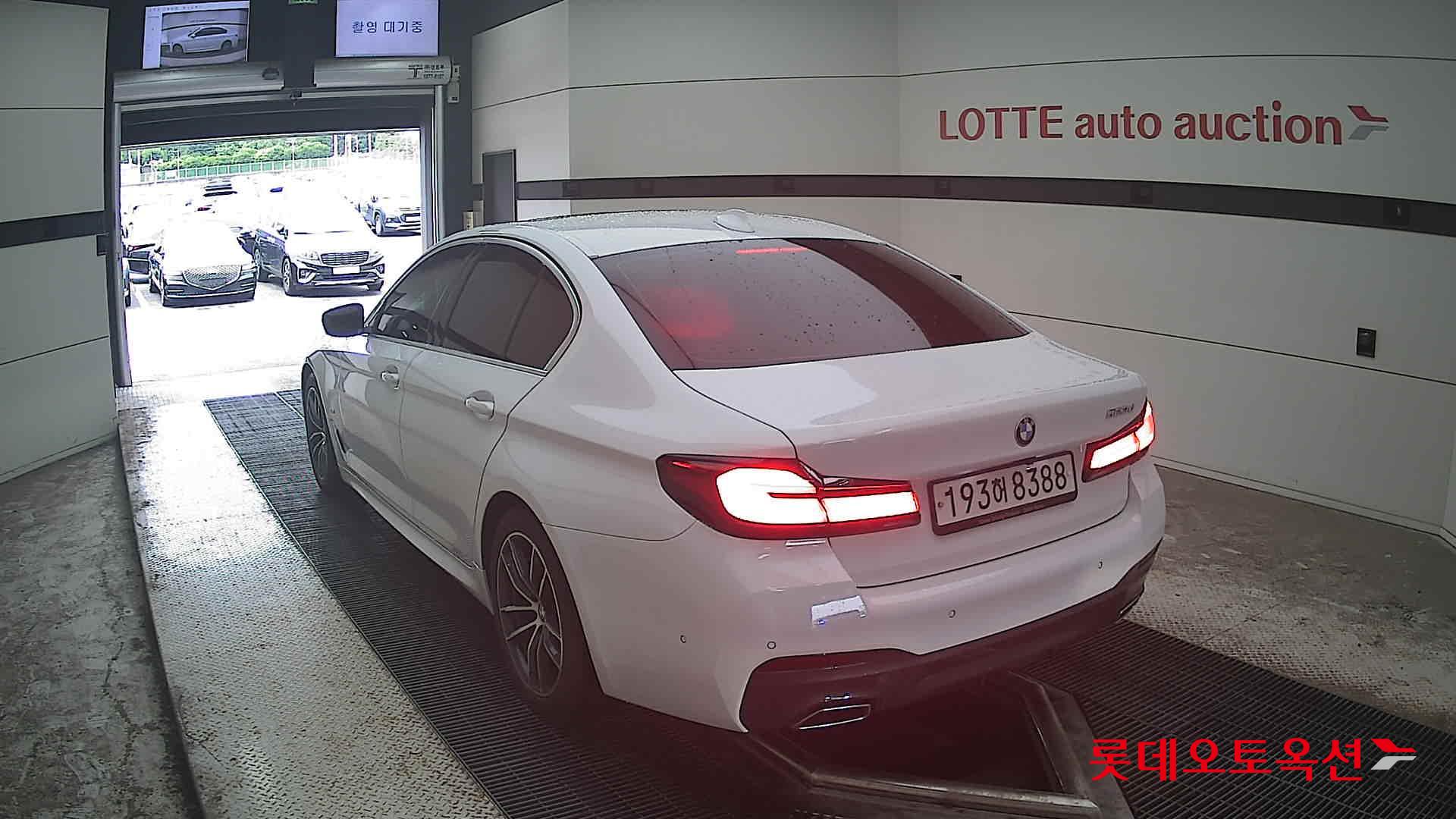 2022 - bmw 523d