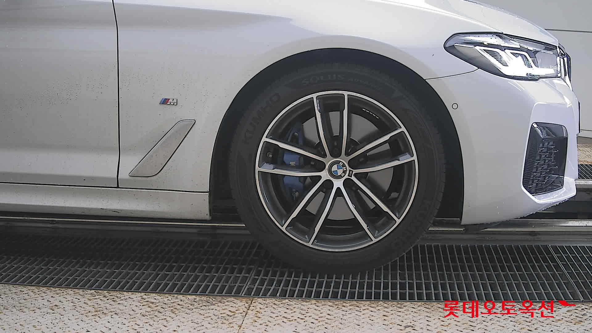 2022 - bmw 523d