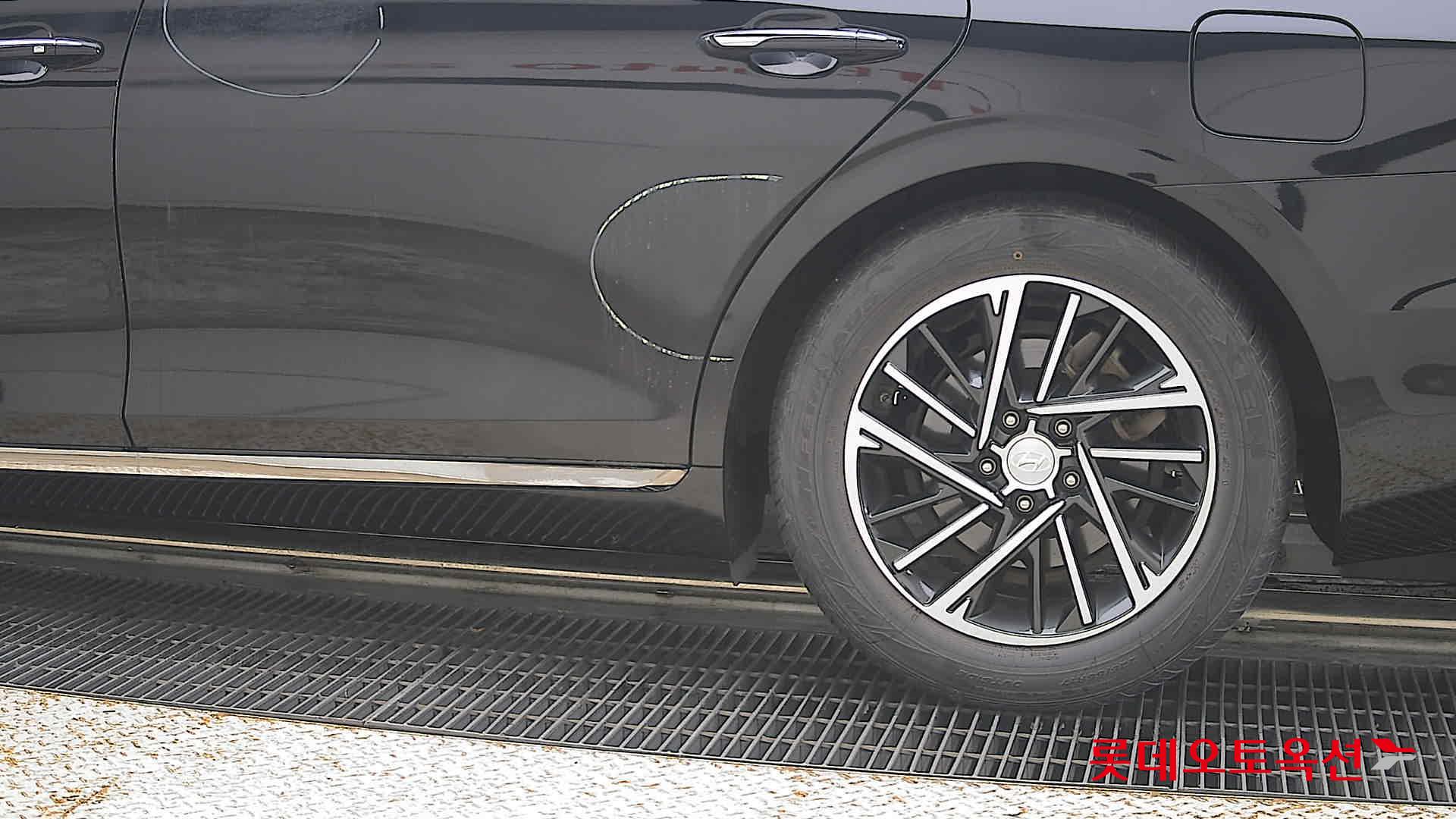2022 - hyundai grandeur