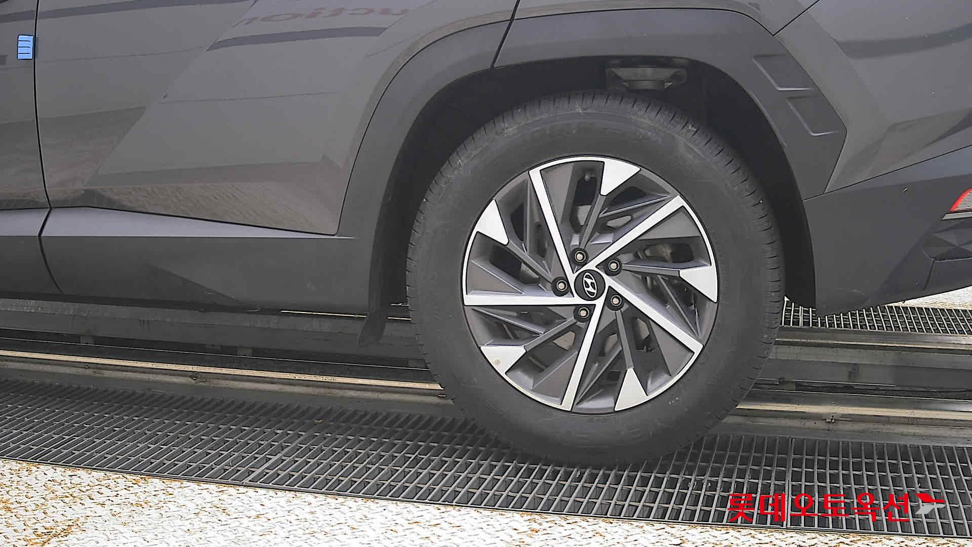 2022 - hyundai tucson