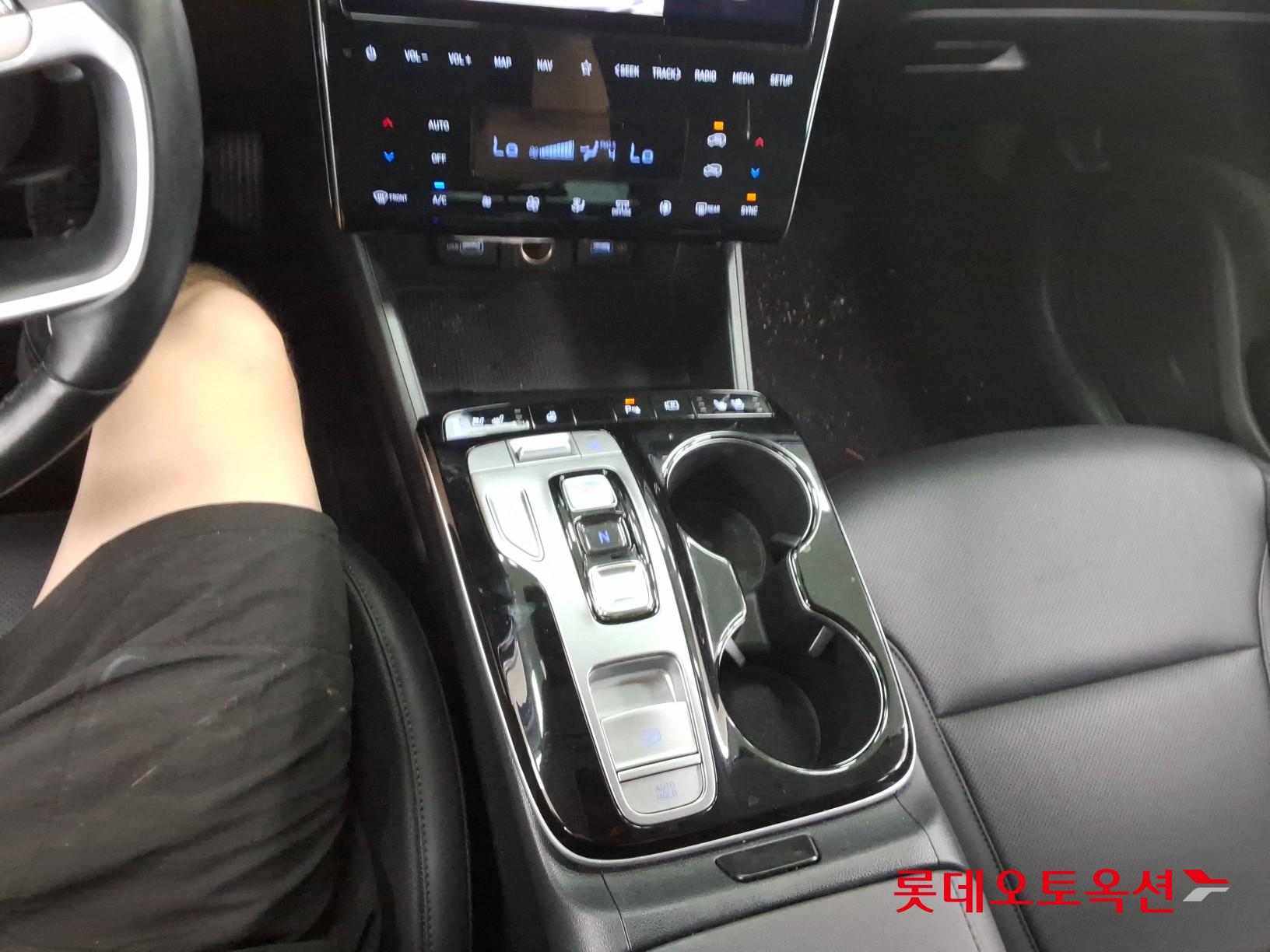 2022 - hyundai tucson