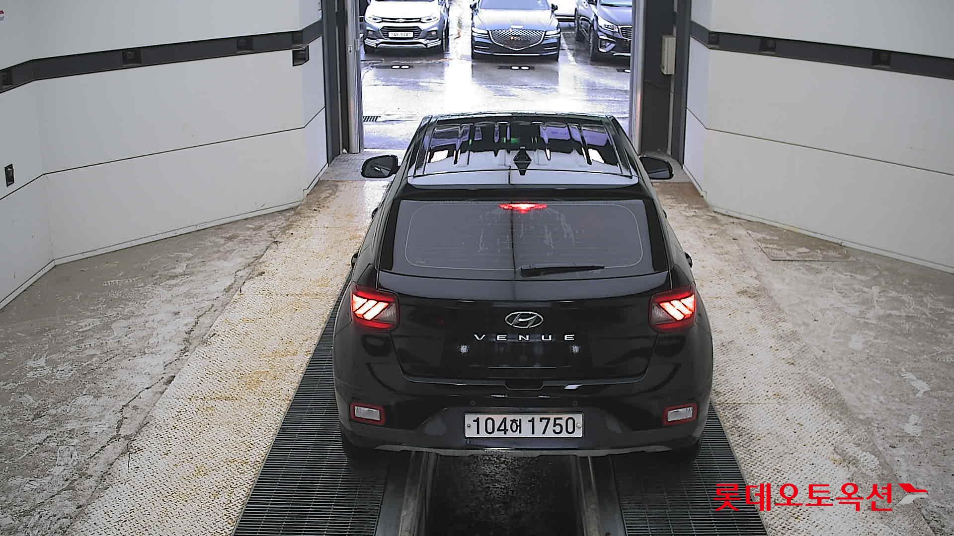 2020 - hyundai venue