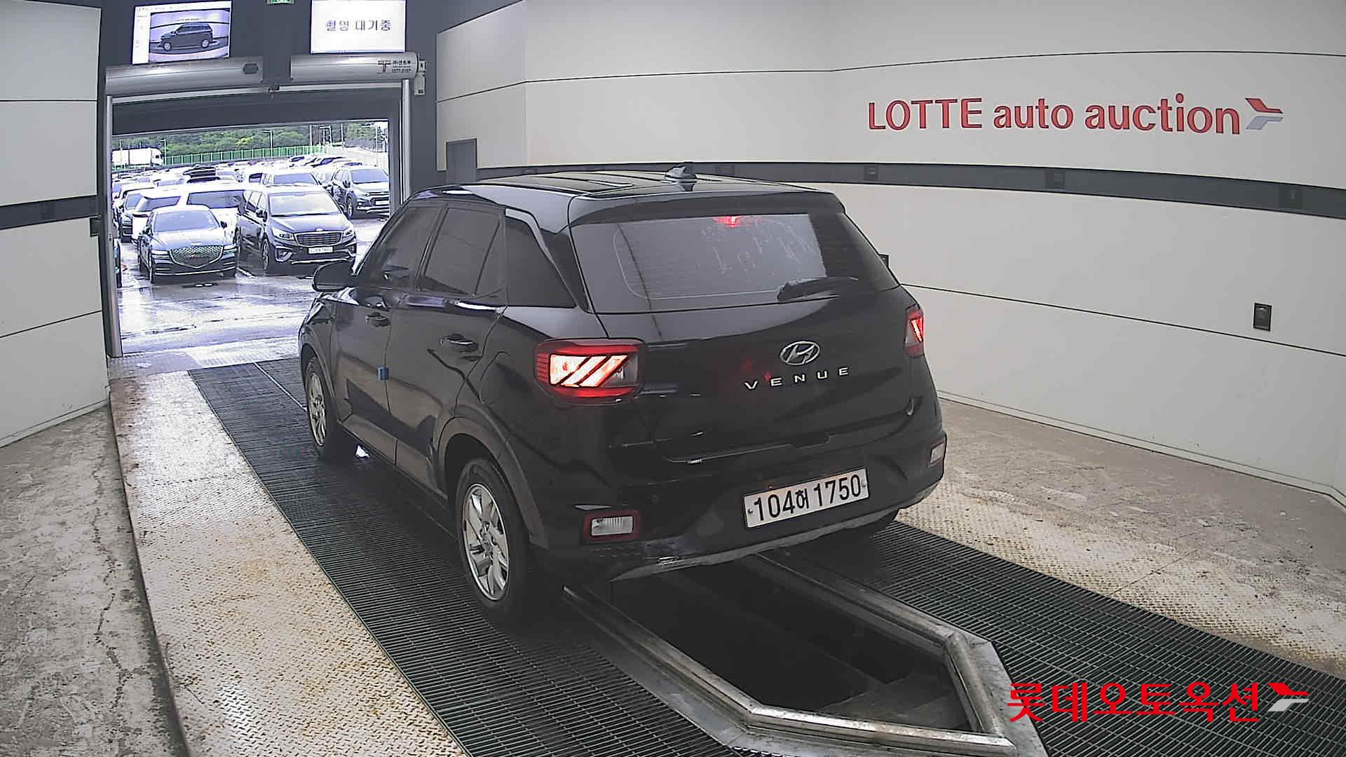2020 - hyundai venue