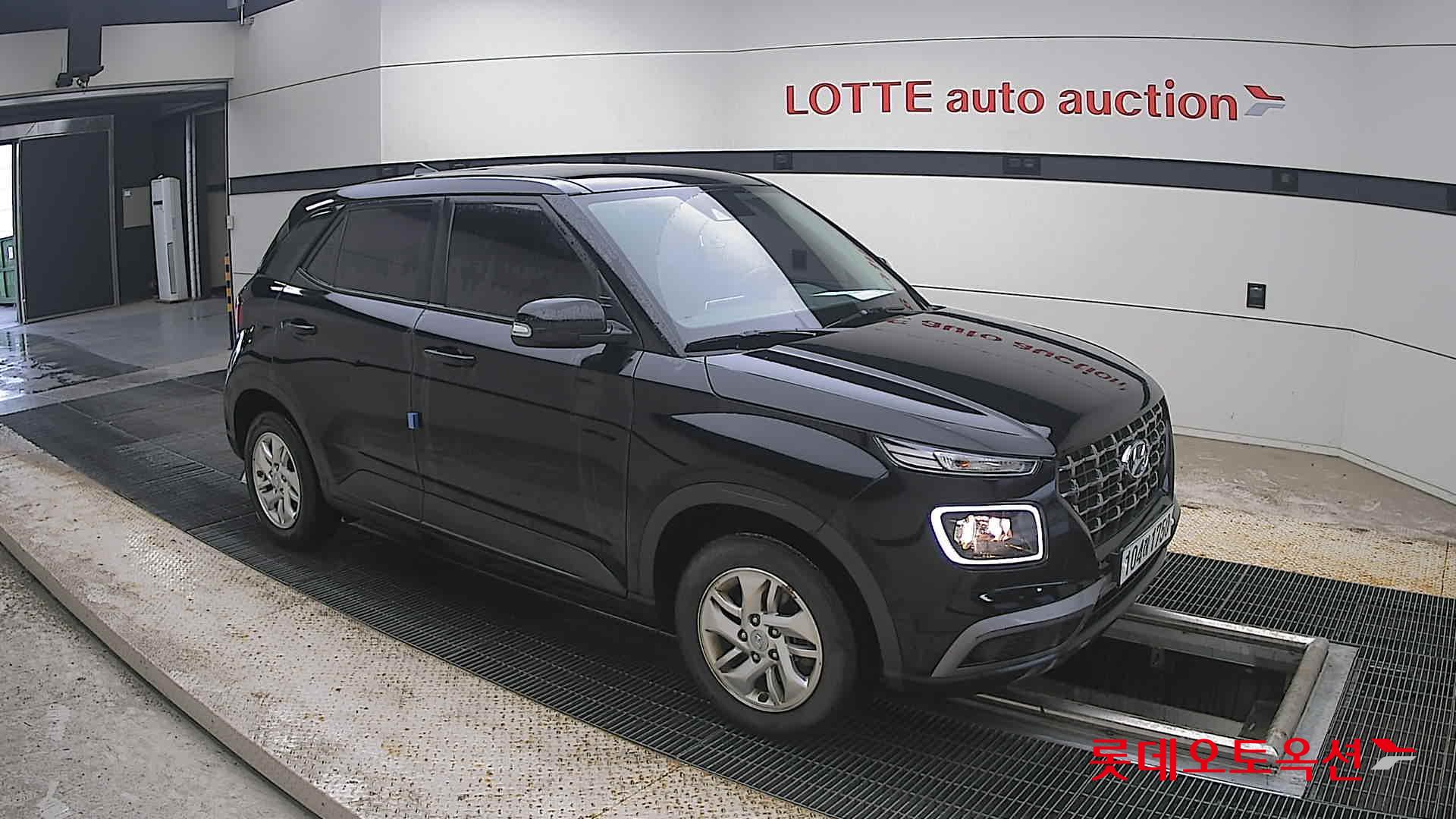 2020 - hyundai venue