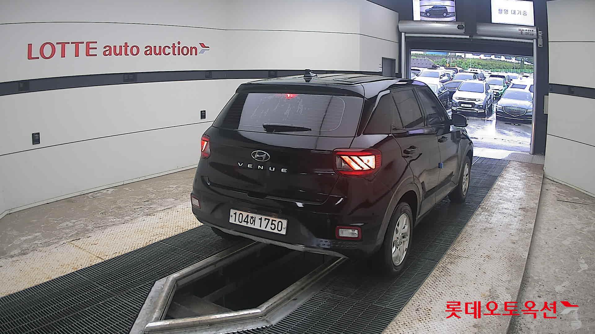 2020 - hyundai venue