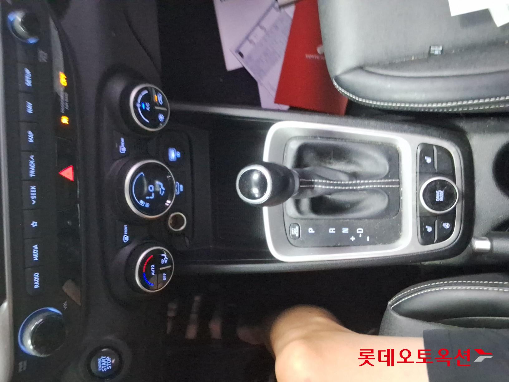 2020 - hyundai venue