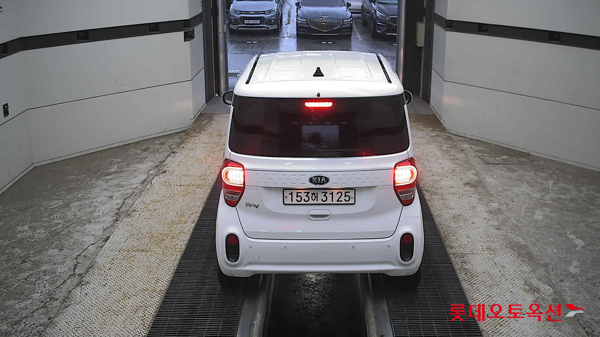 2021 - kia ray