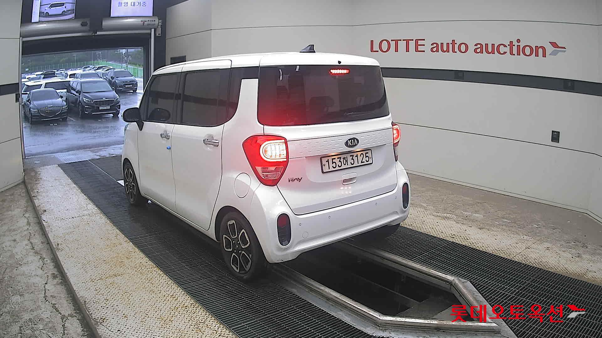 2021 - kia ray