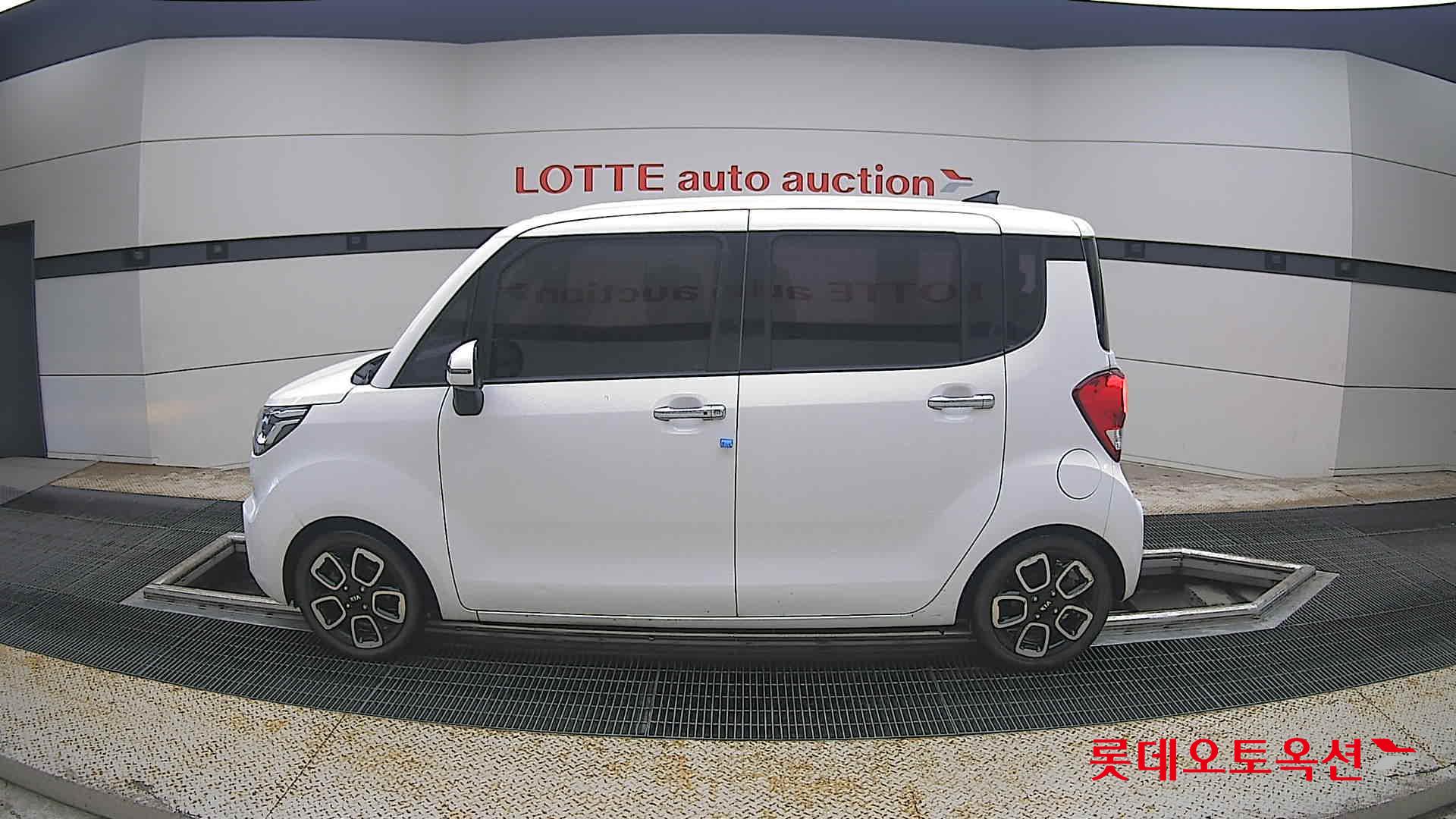 2021 - kia ray