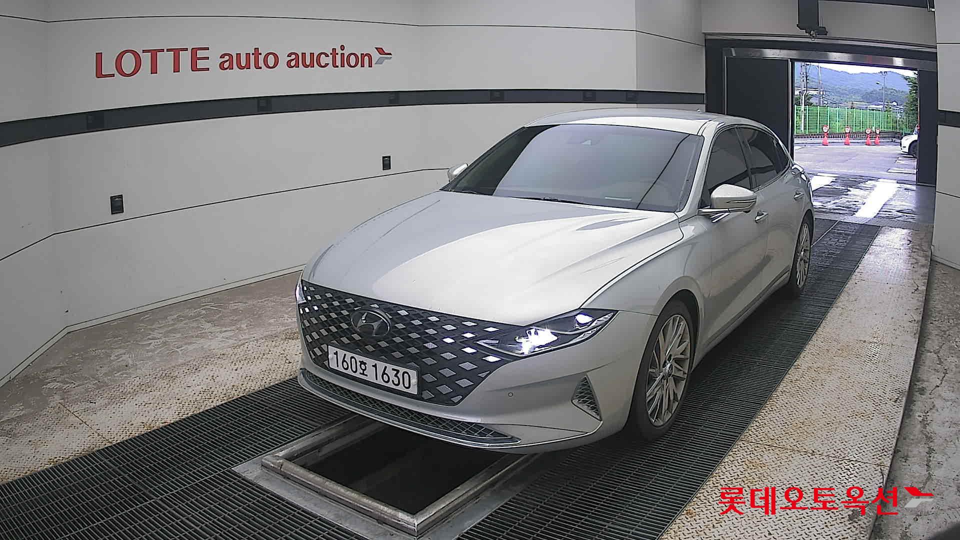 2021 - hyundai grandeur