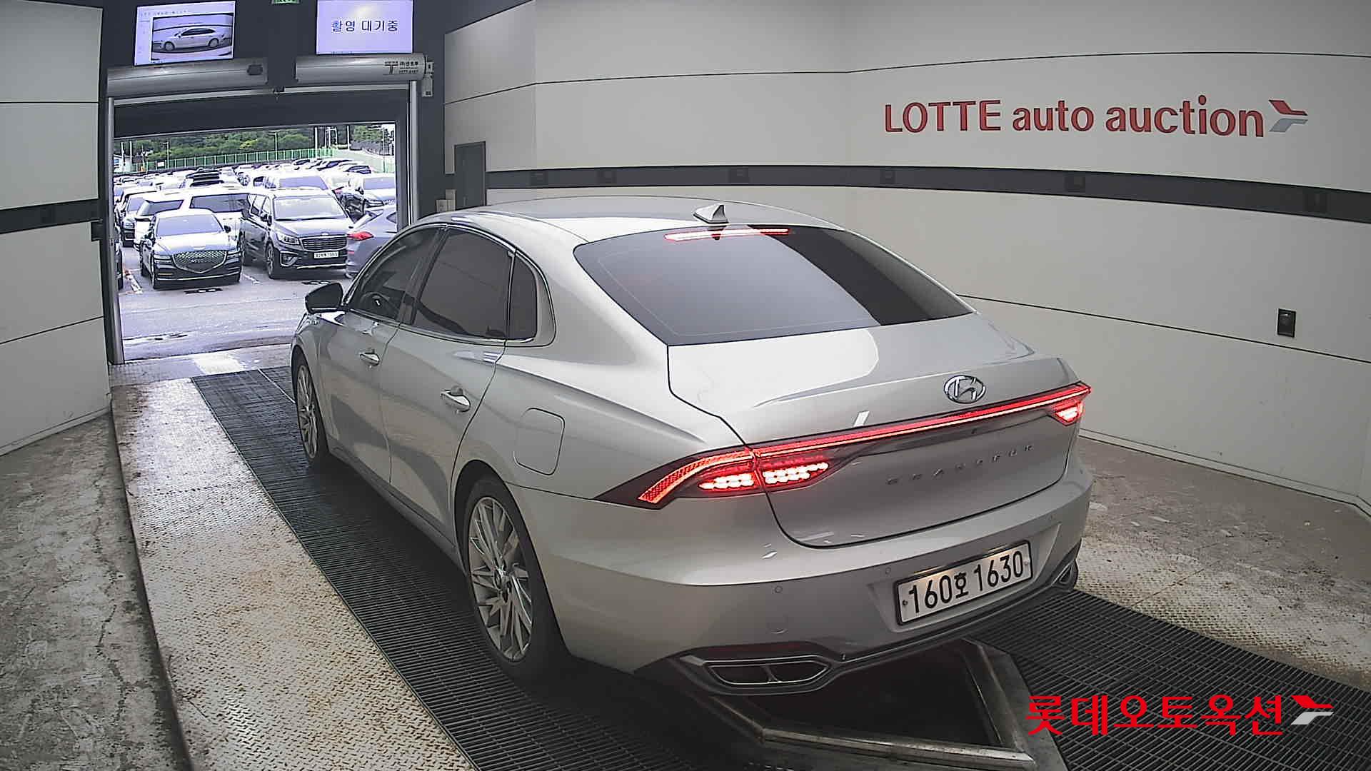 2021 - hyundai grandeur