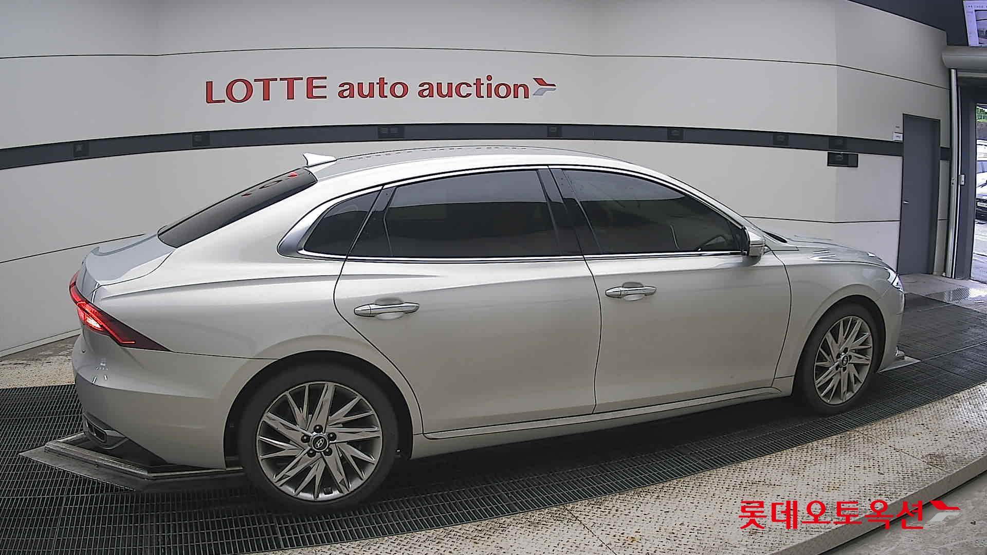 2021 - hyundai grandeur