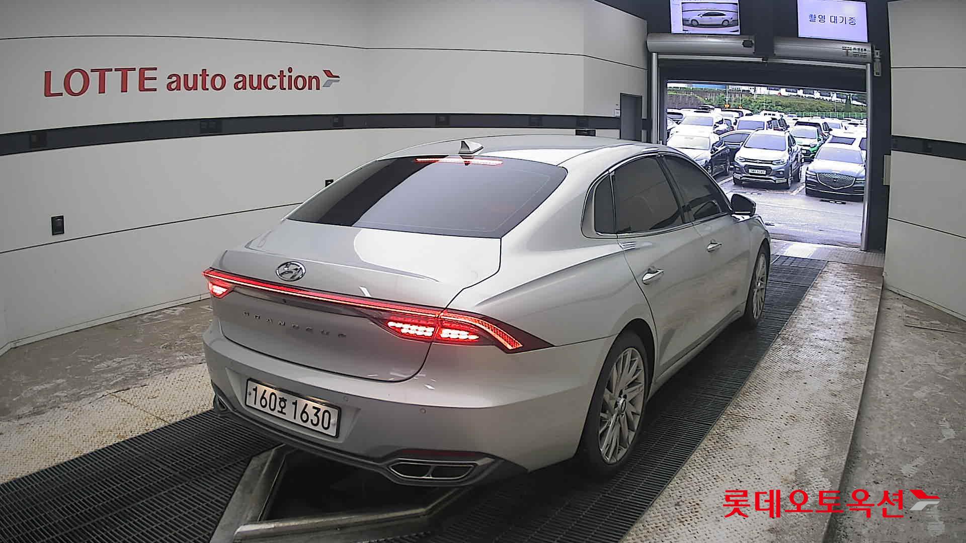 2021 - hyundai grandeur