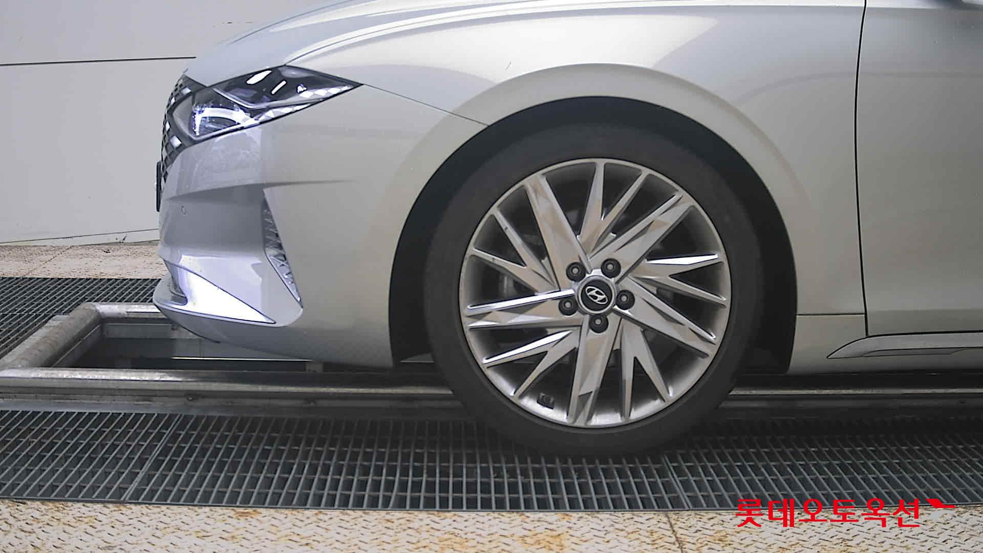 2021 - hyundai grandeur