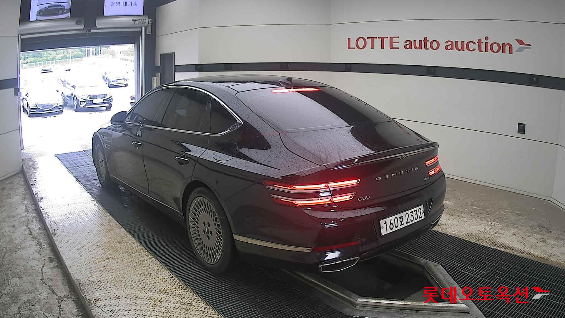 2021 - genesis g80