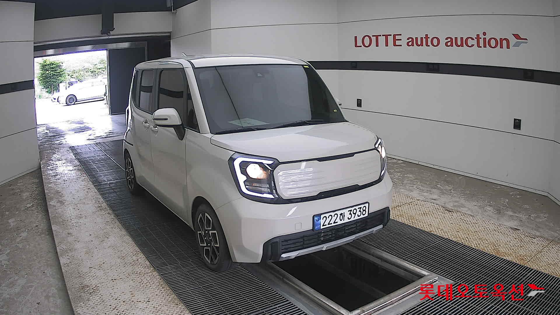 2023 - kia ray