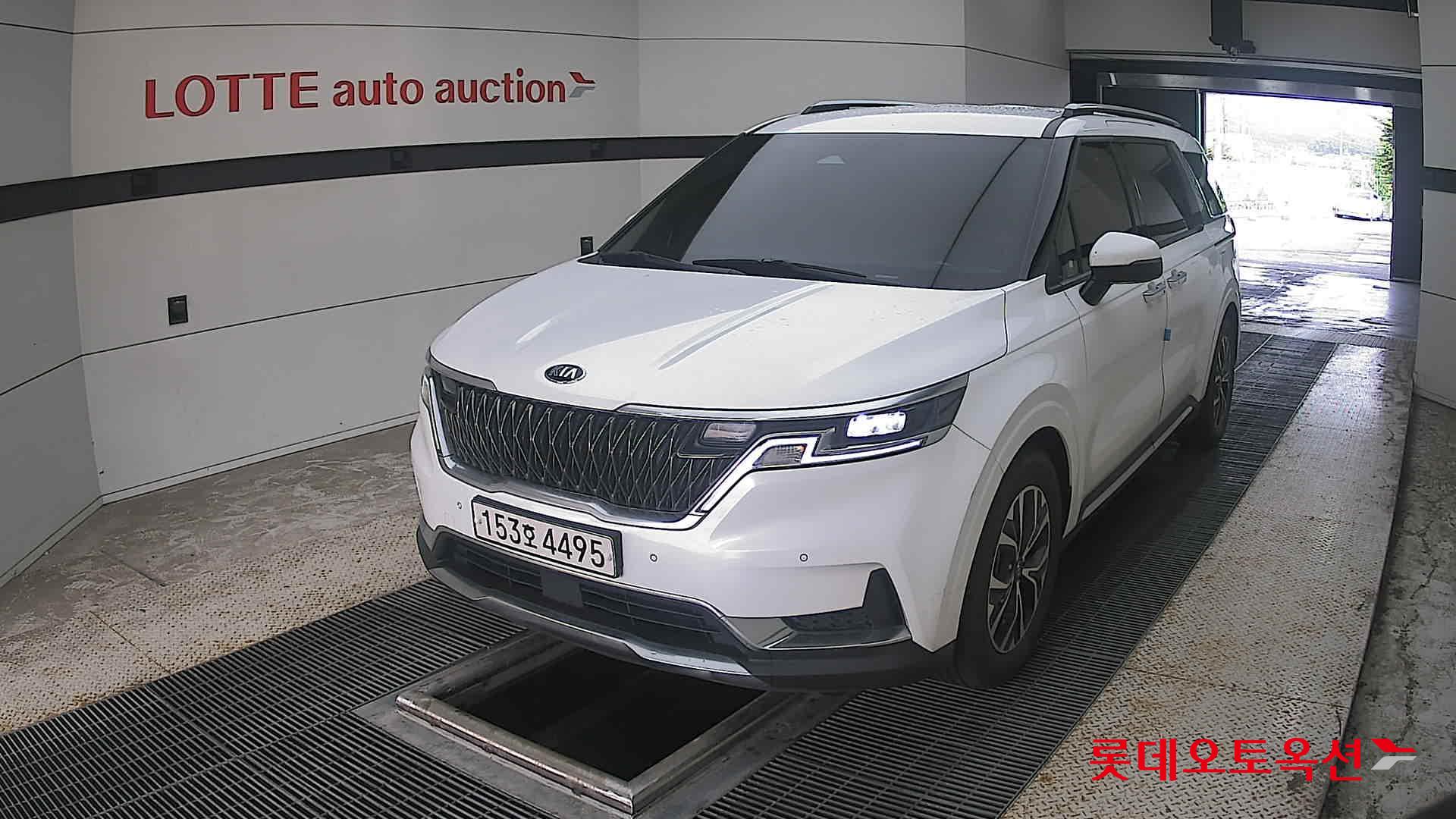 2021 - kia carnival