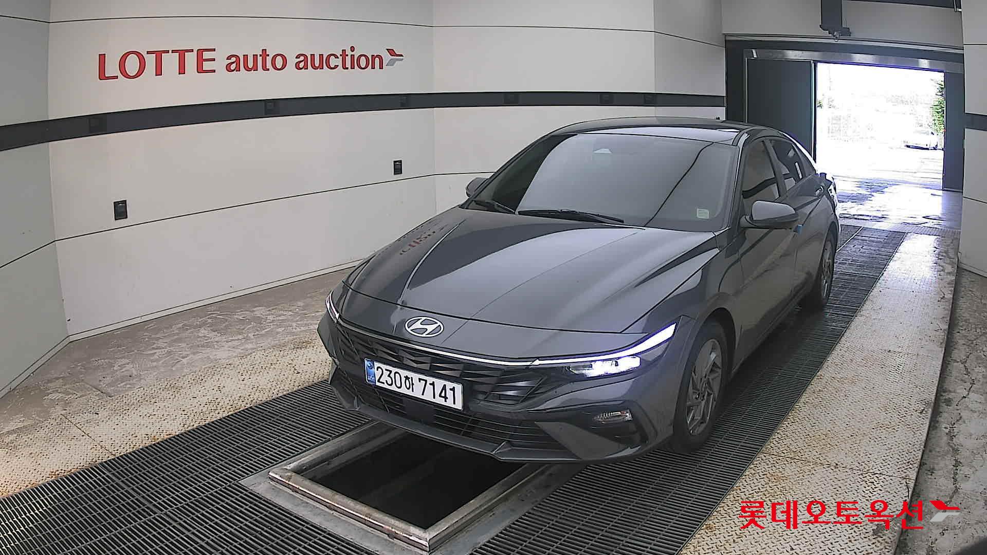 2025 - hyundai avante