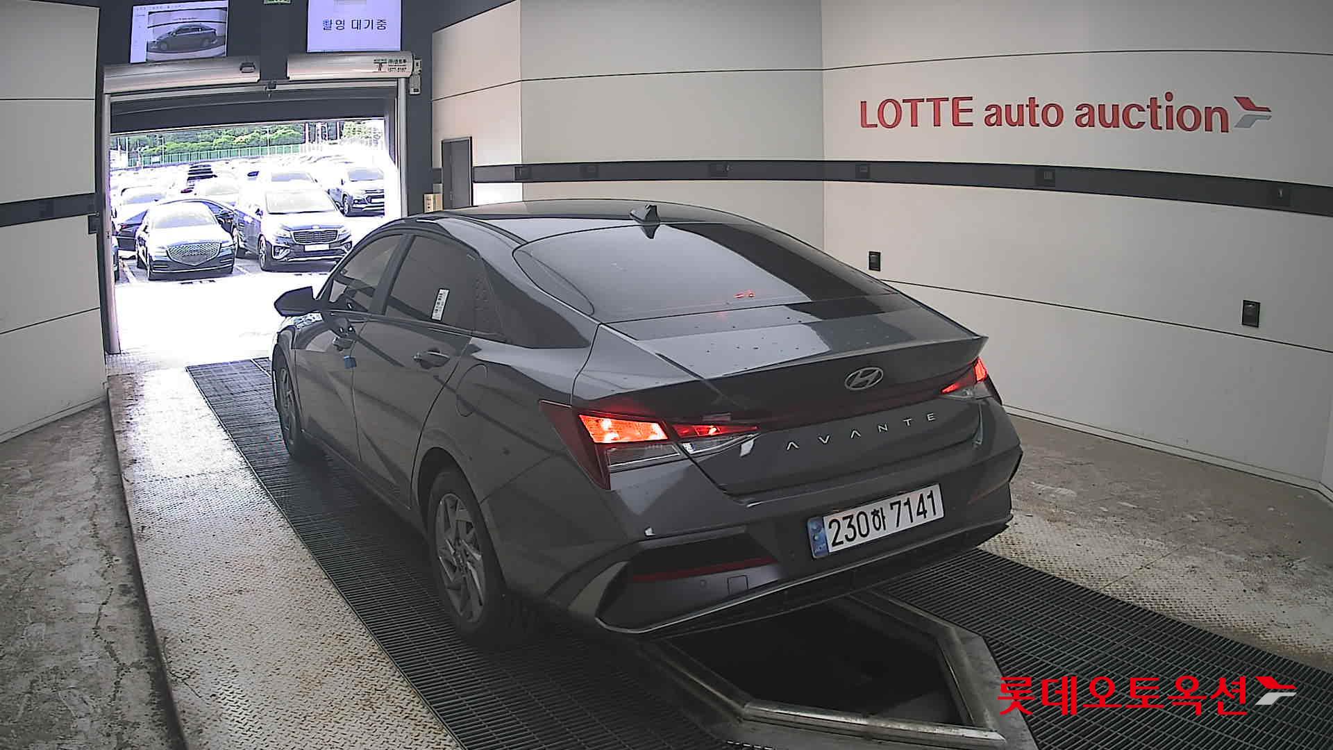 2025 - hyundai avante