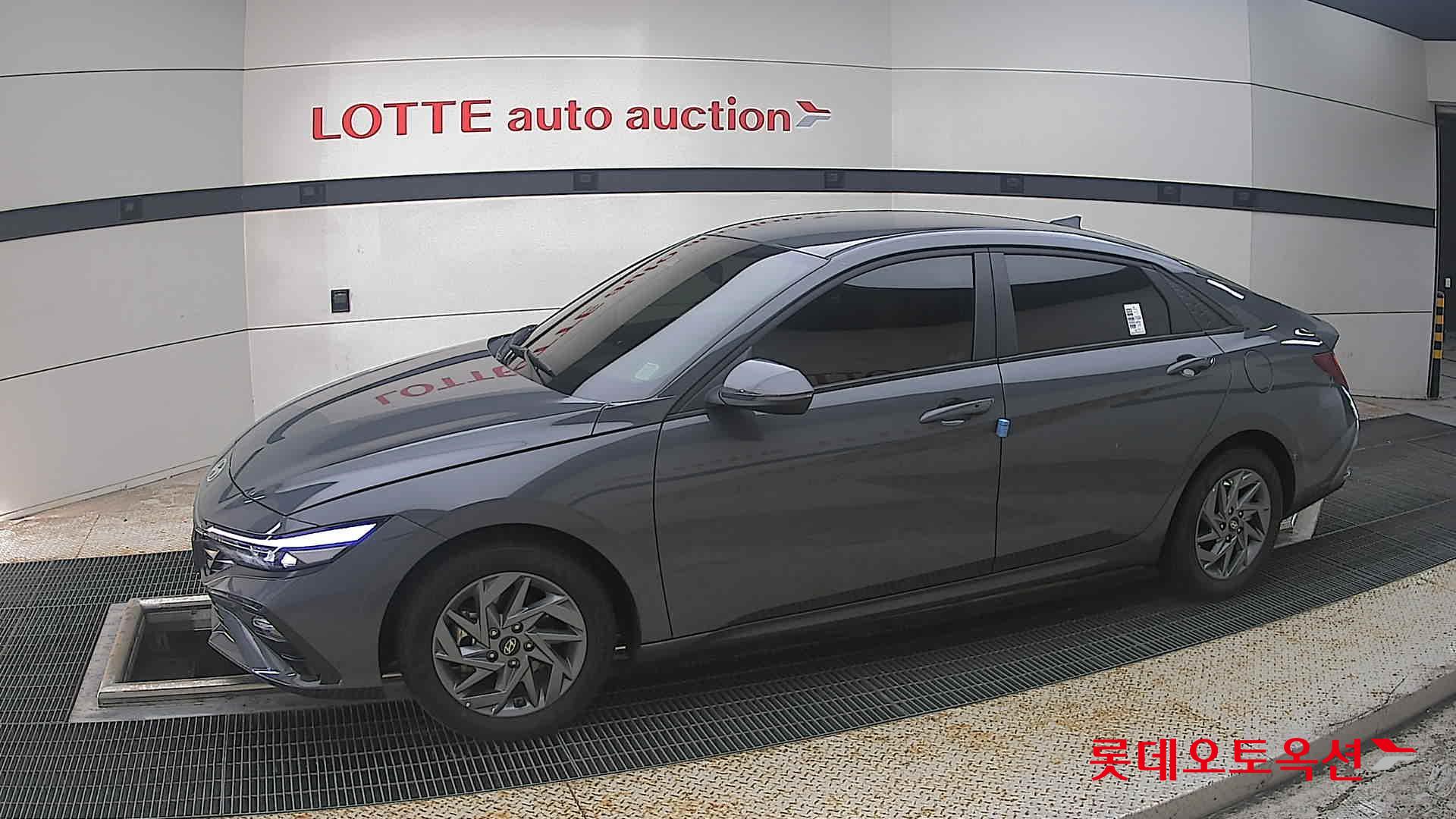 2025 - hyundai avante