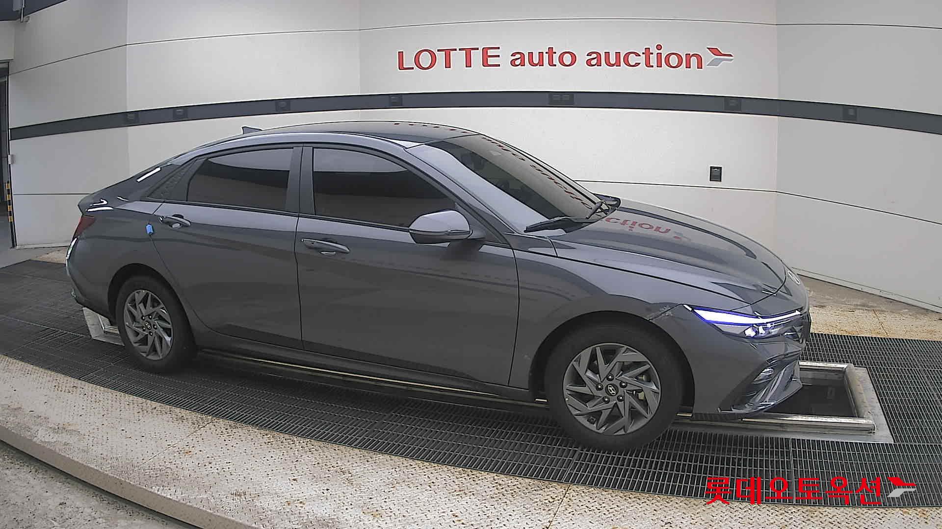 2025 - hyundai avante