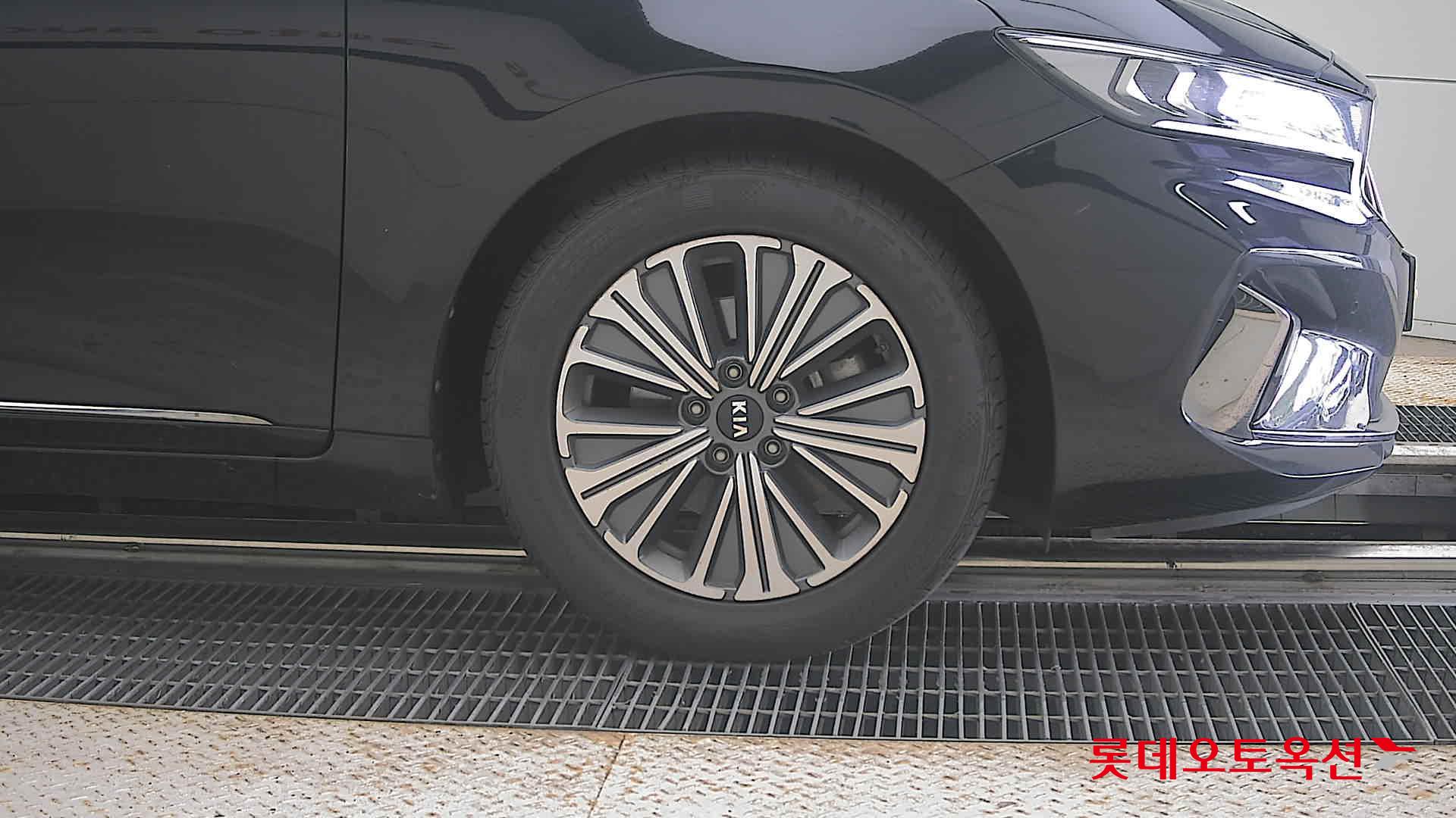 2020 - kia k7