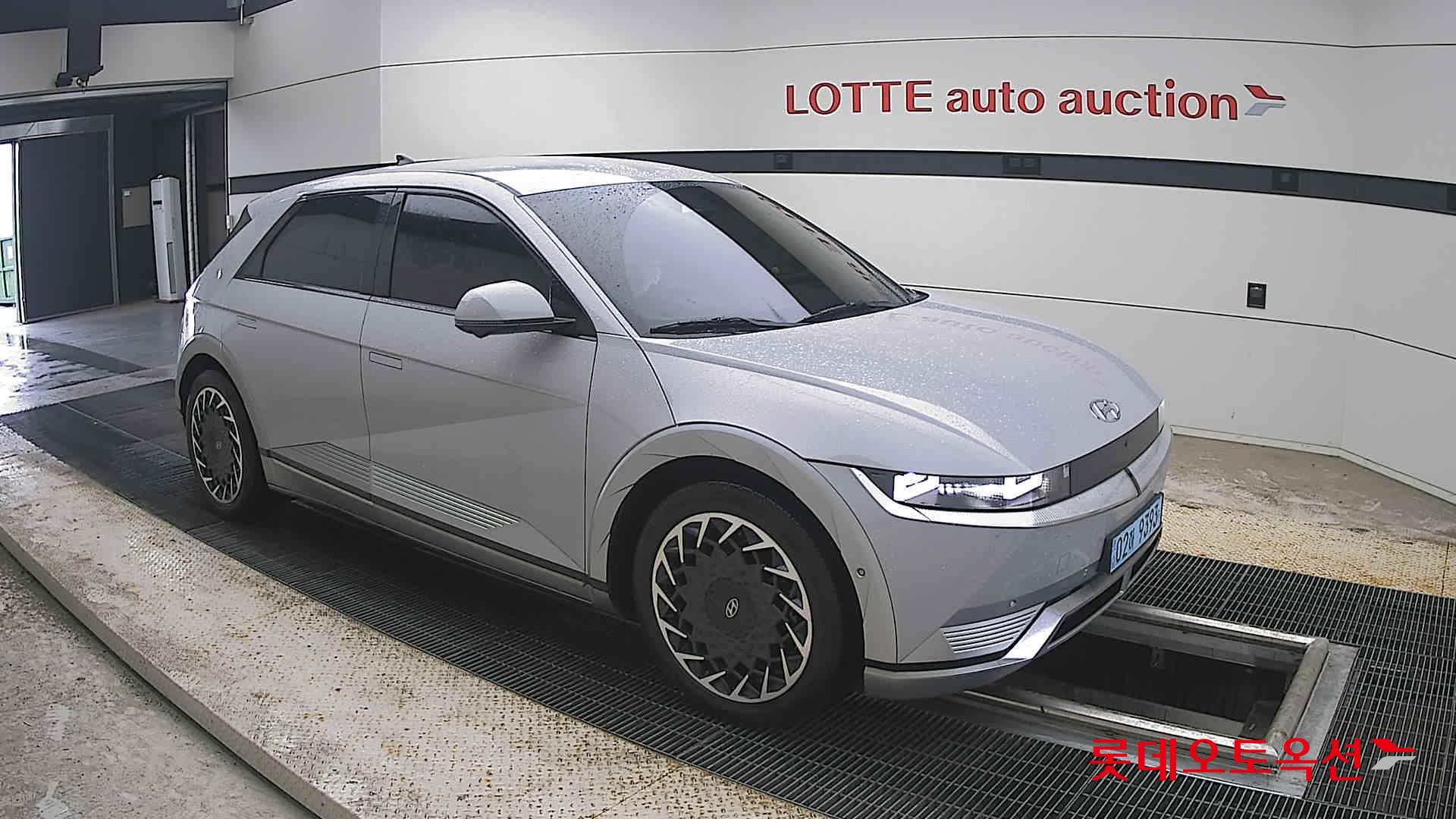 2022 - hyundai ioniq