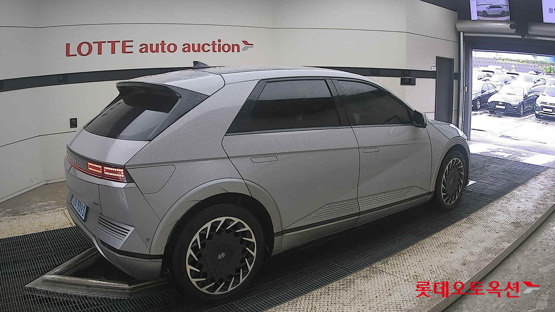 2022 - hyundai ioniq