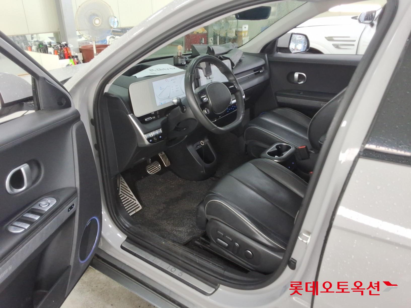 2022 - hyundai ioniq