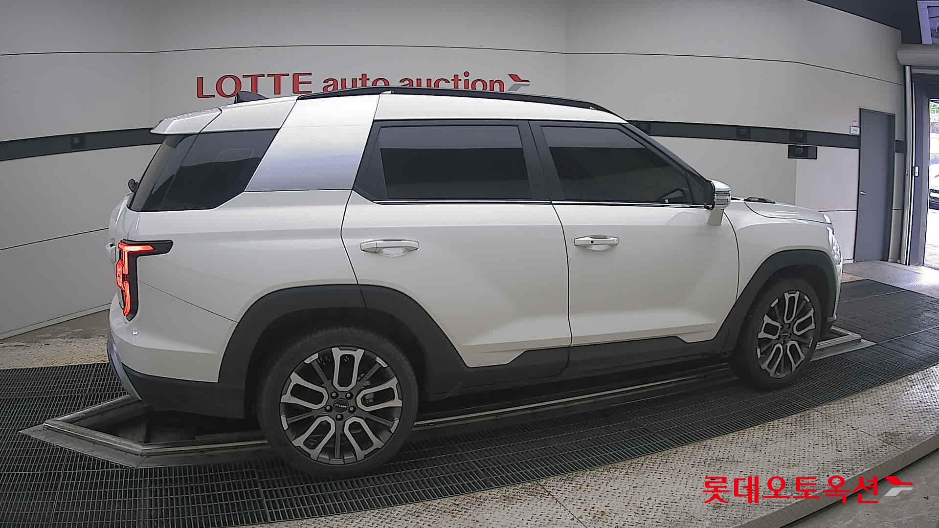 2025 - ssangyong torres