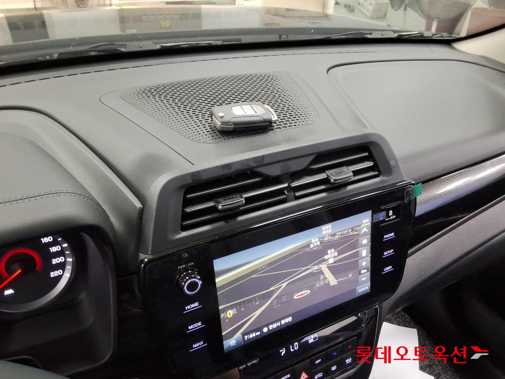 2025 - ssangyong tivoli