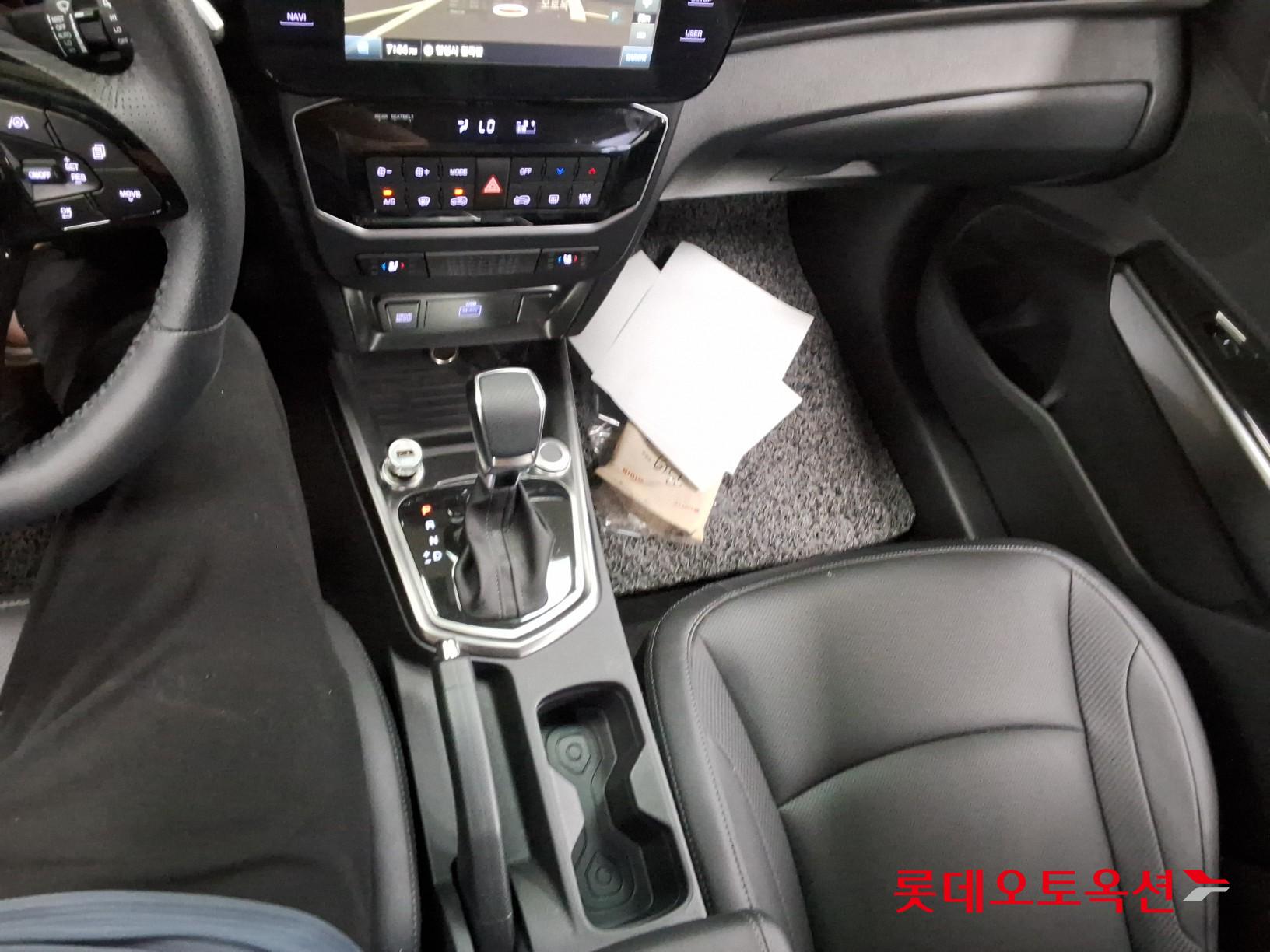 2025 - ssangyong tivoli