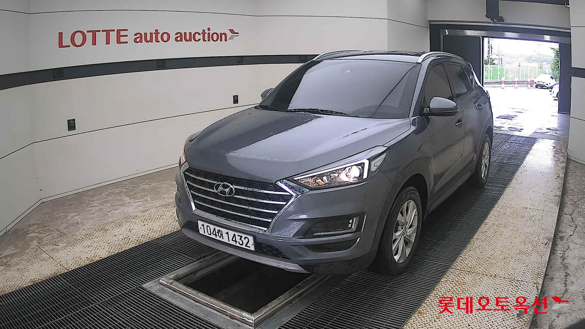 2020 - hyundai tucson
