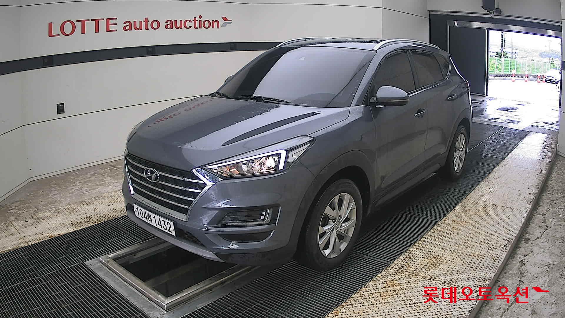 2020 - hyundai tucson