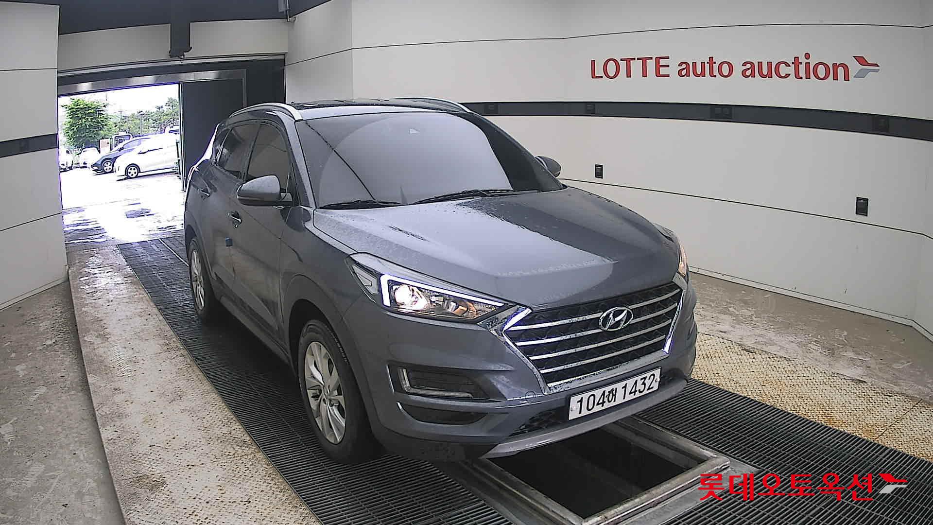 2020 - hyundai tucson