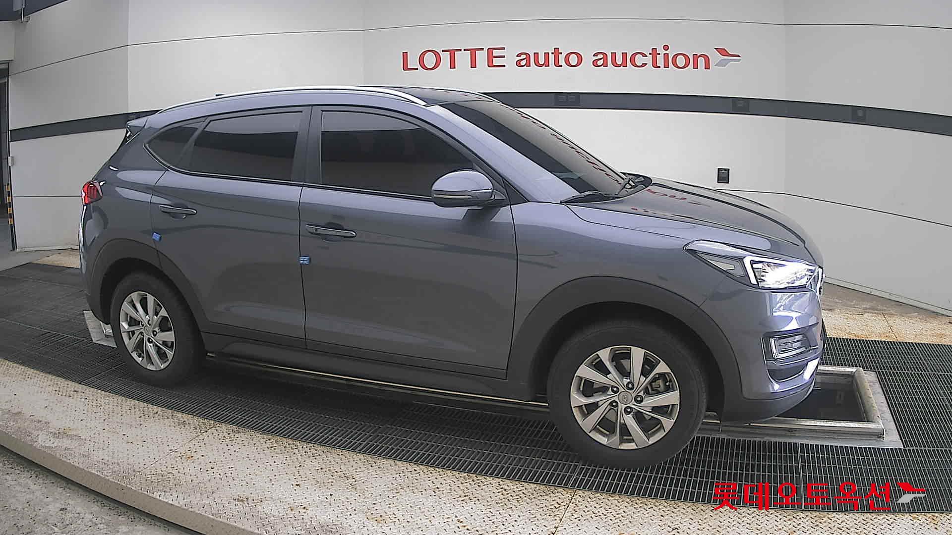 2020 - hyundai tucson