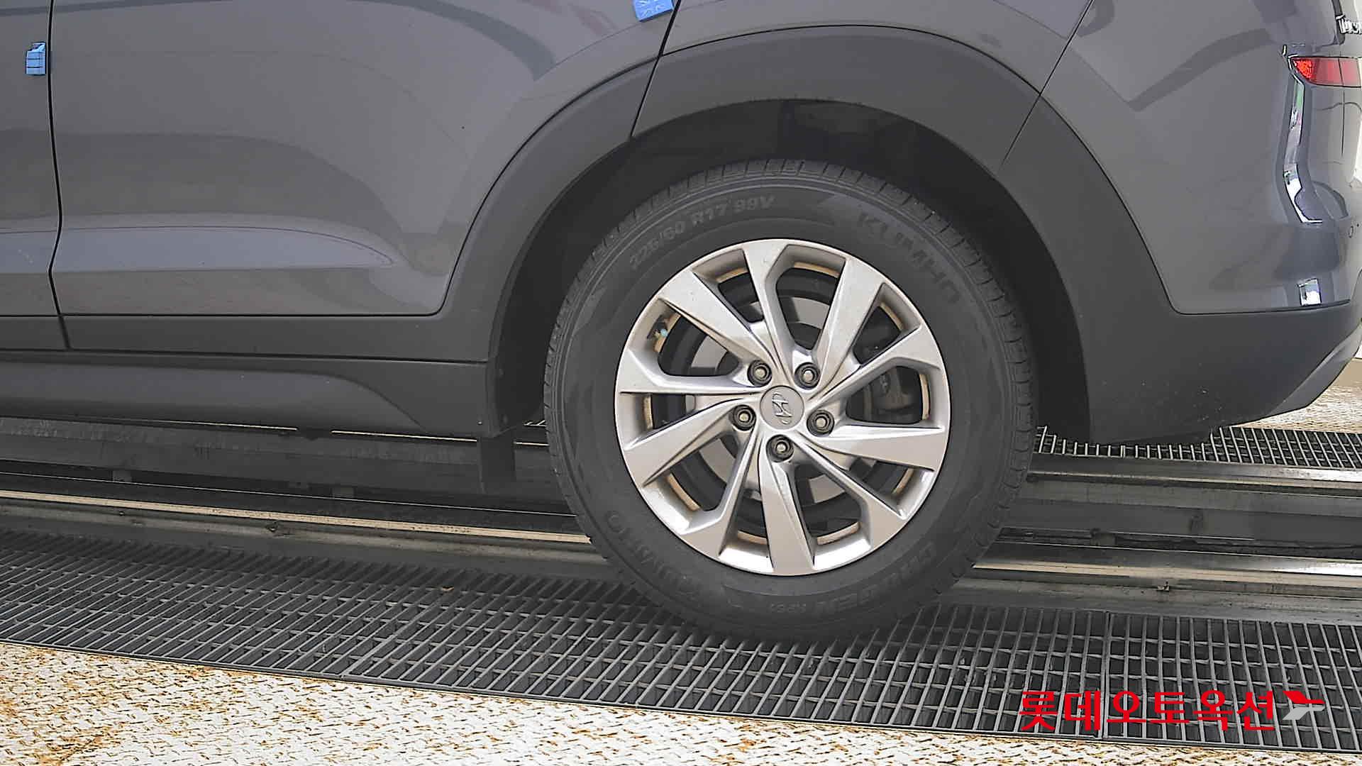 2020 - hyundai tucson