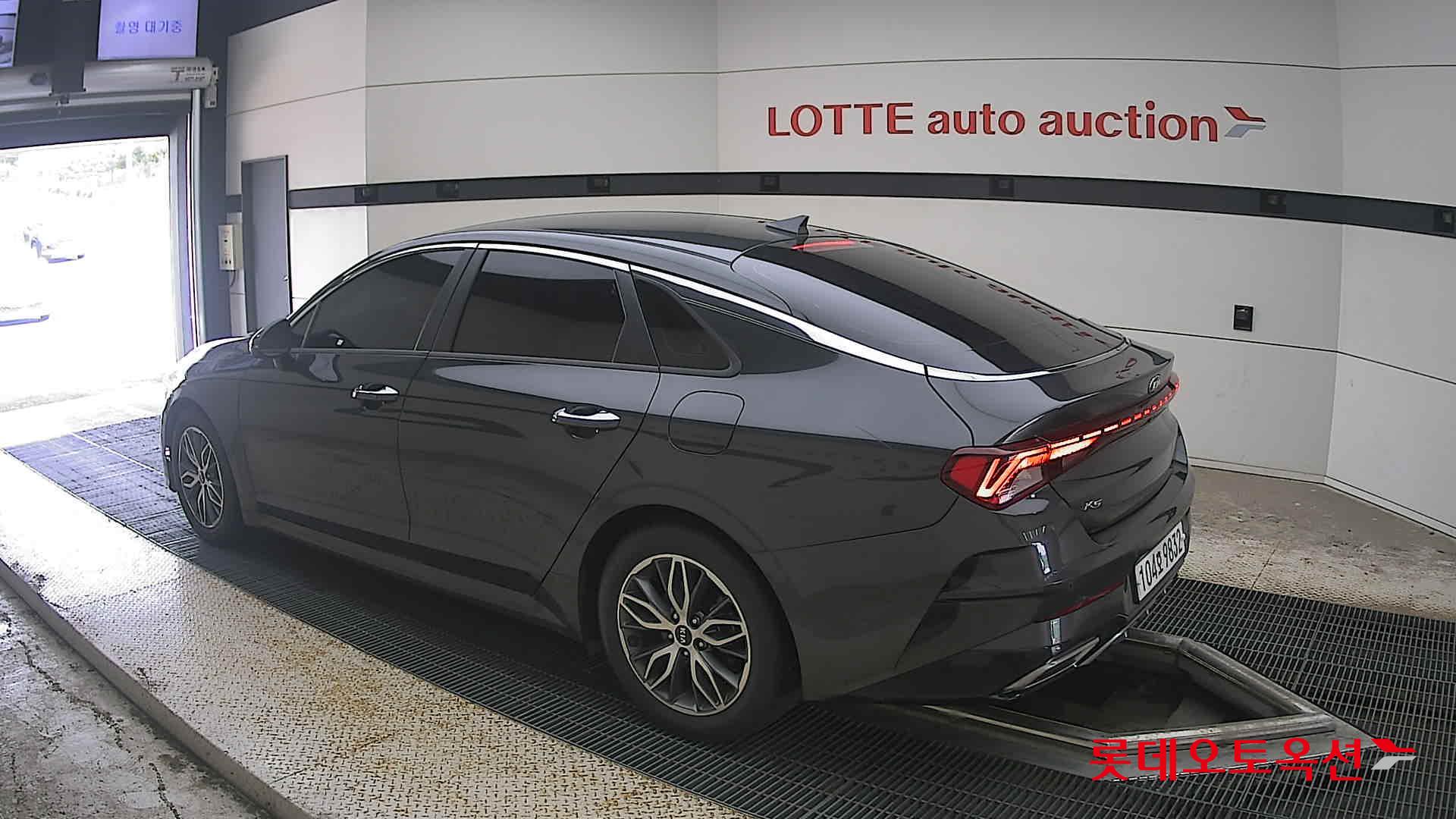 2020 - kia k5