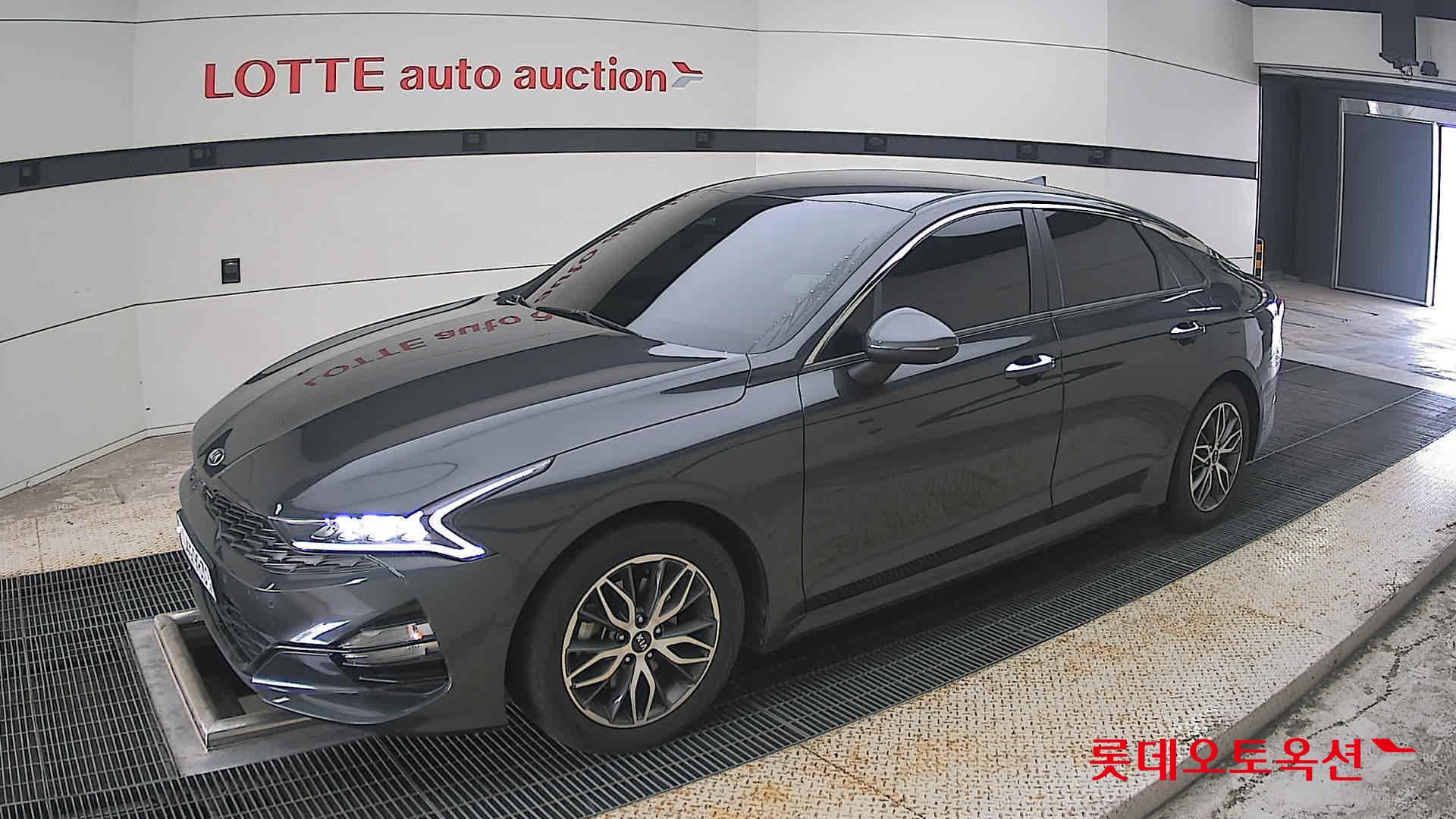 2020 - kia k5