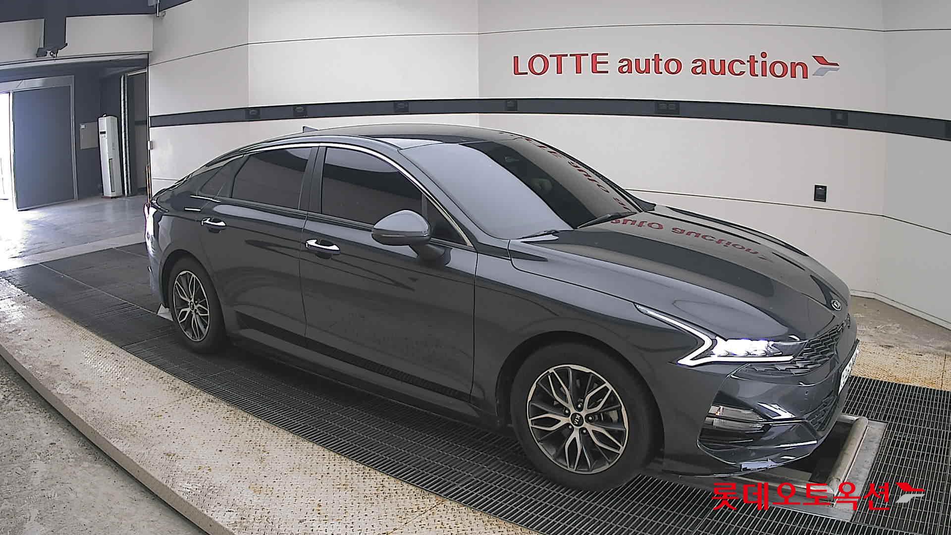 2020 - kia k5