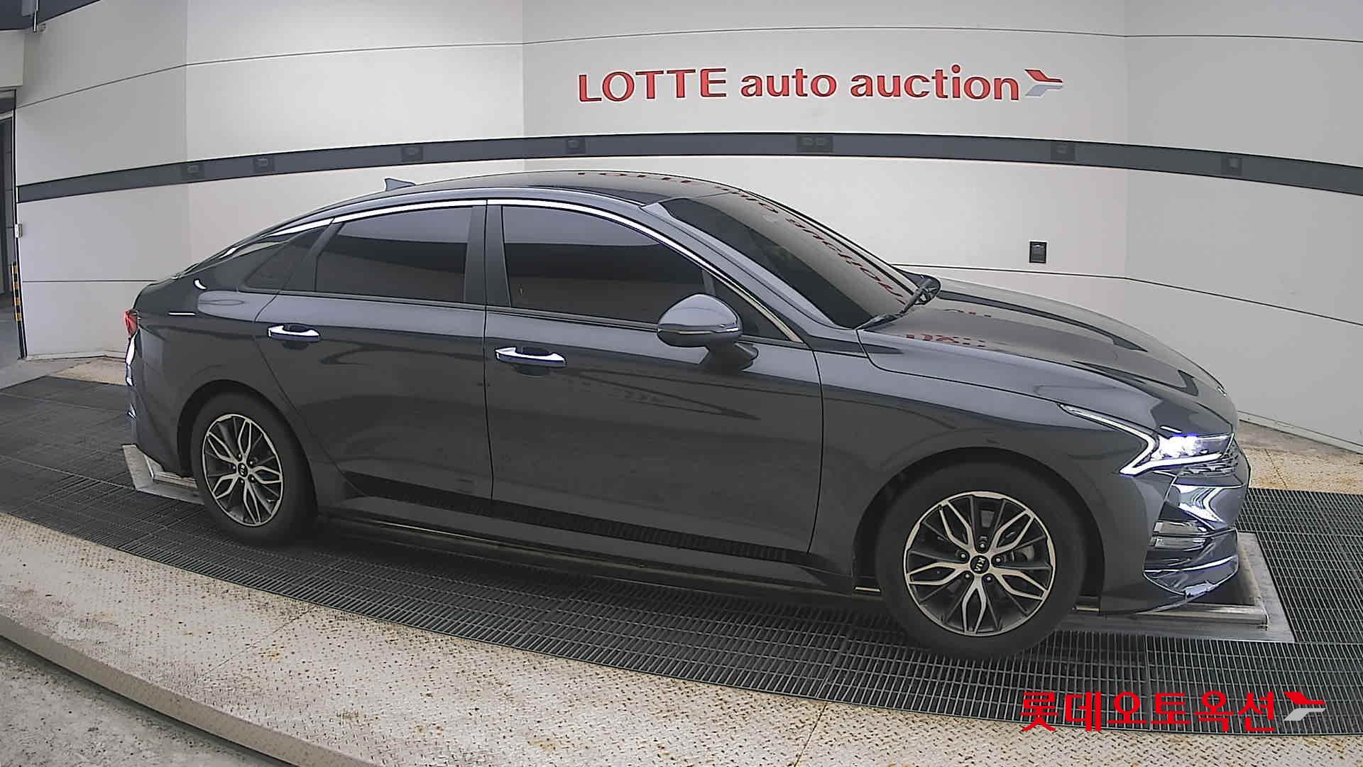 2020 - kia k5